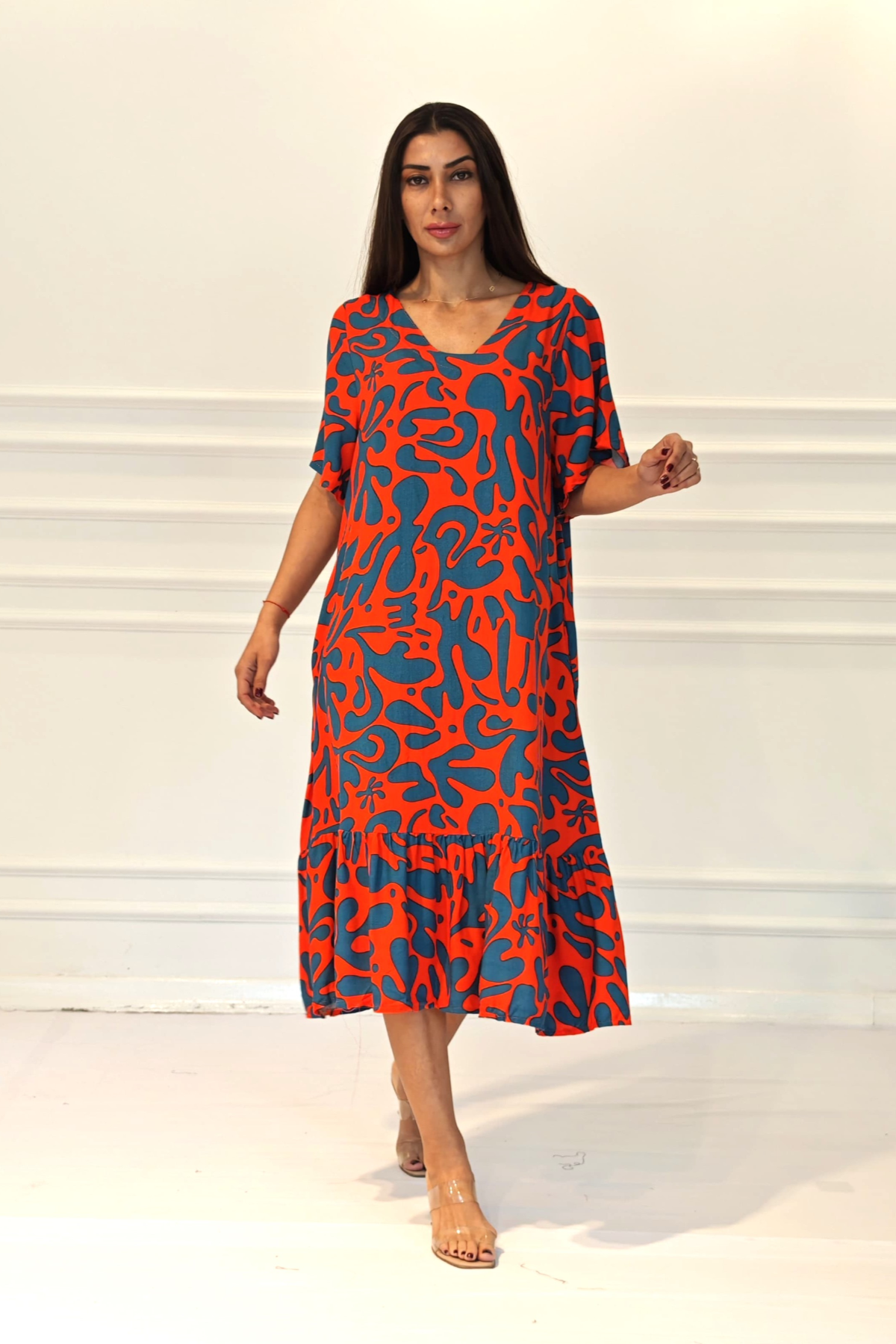 Turuncu Desenli V Yaka Cepli Etekleri Fırıfırlı Midi Elbise