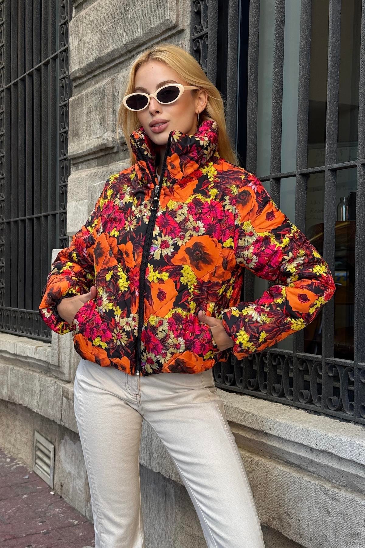 معطف برتقالي قصير قابل للنفخ بياقة برتقالية برتقالية بياقة الوقوف