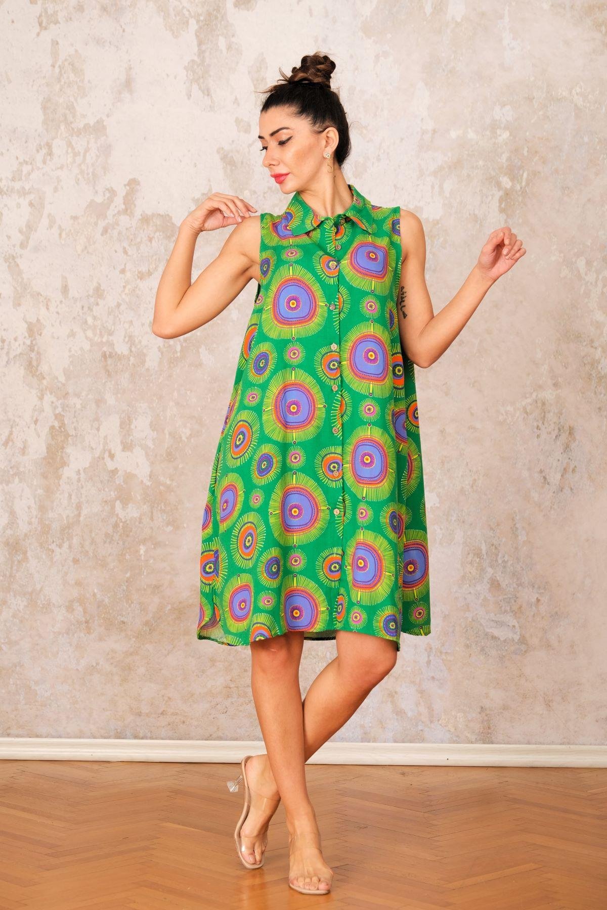 Yeşil Etnik Desenli Kolsuz Kısa Gömlek Elbise