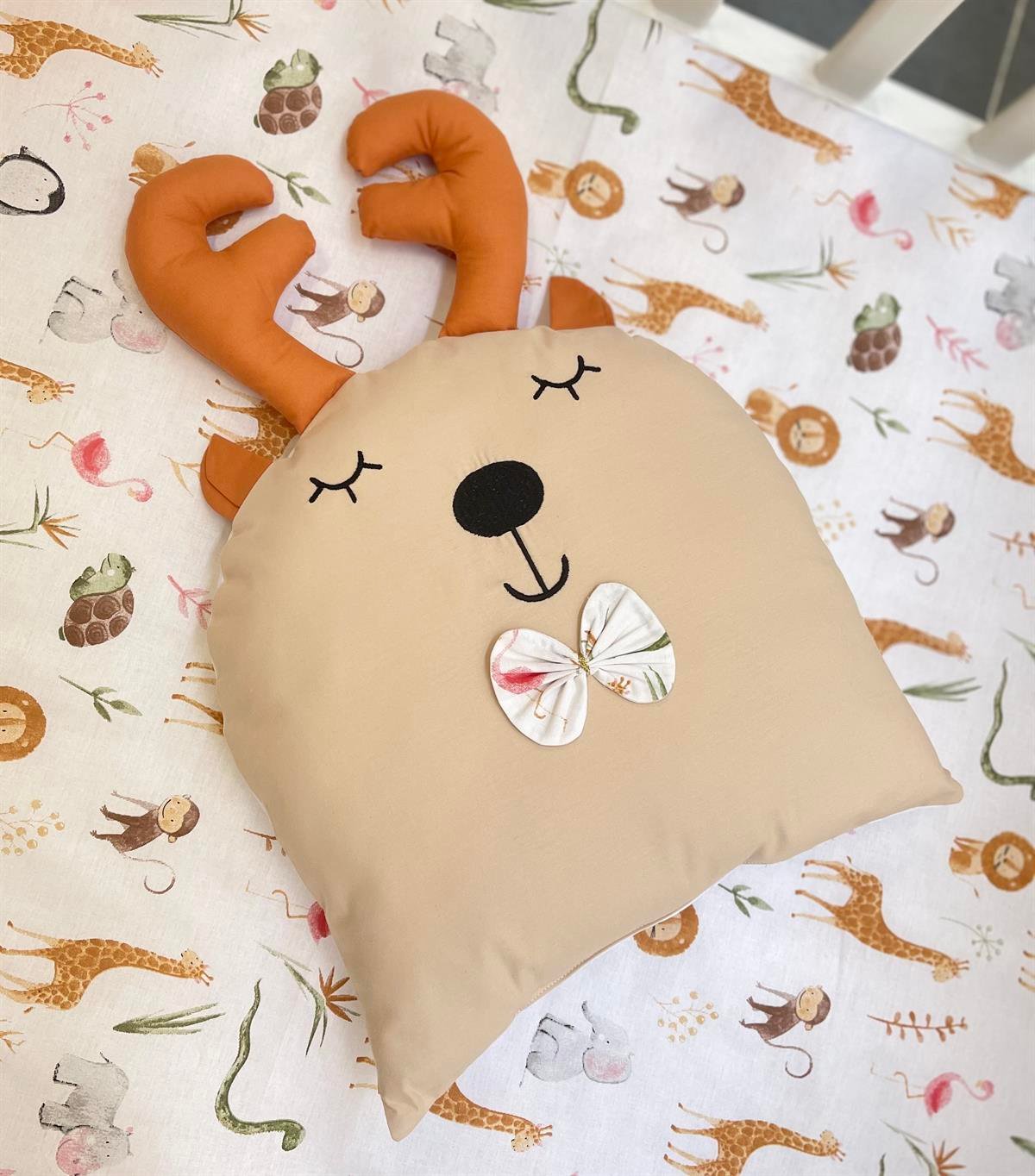 Geyik Yastık | Karakter Yastık Fiyatları - zeynebeli.com