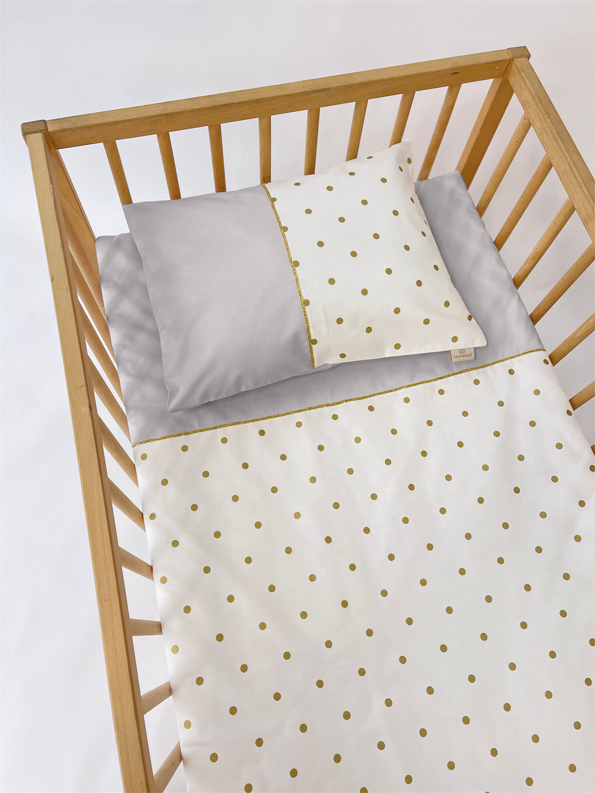 Gold Puantiyeler Gri Nevresim Takımı | Nevresim Takımı Fiyatları - zeynebeli.com