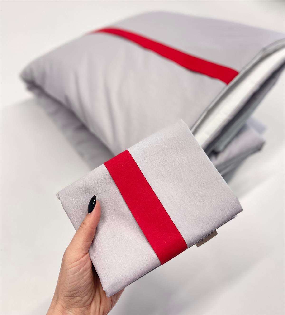 Grey Red Yatak Örtüsü  | Yatak Örtüleri Fiyatları ve Modelleri - zeynebeli.com