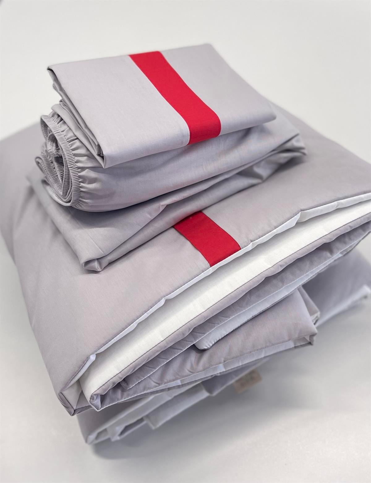 Grey Red Yatak Örtüsü  | Yatak Örtüleri Fiyatları ve Modelleri - zeynebeli.com