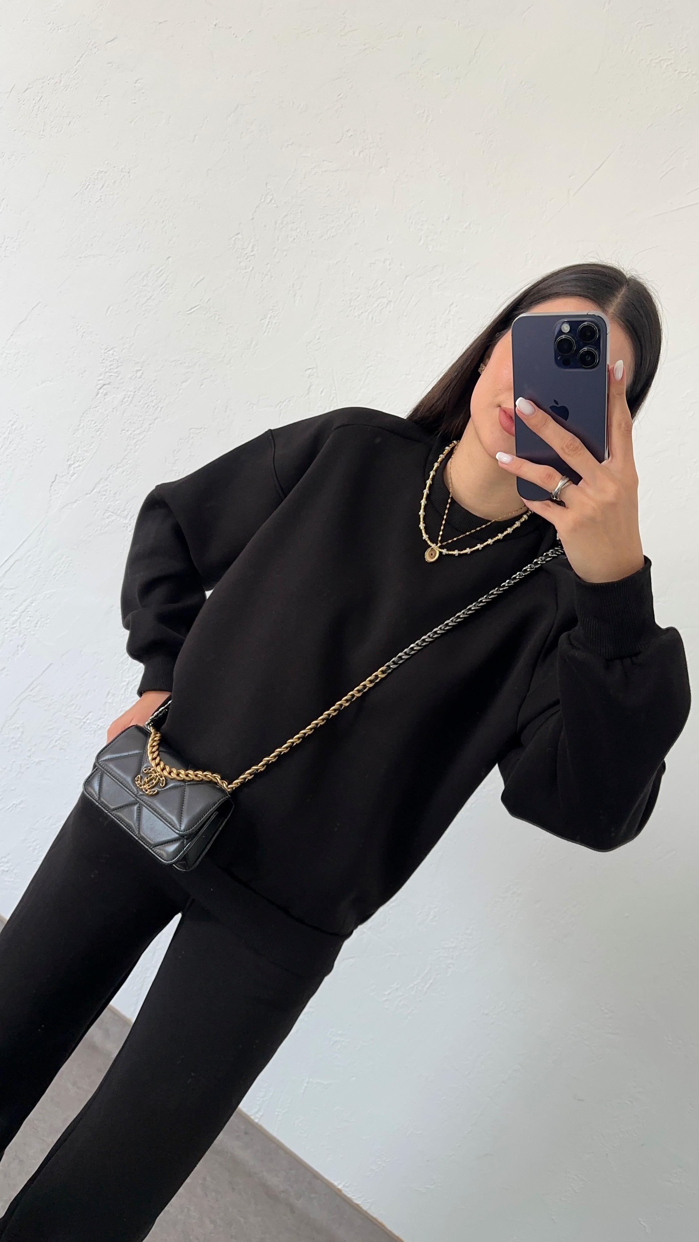 3 İplik Kol Dikişli Siyah Basic Sweat