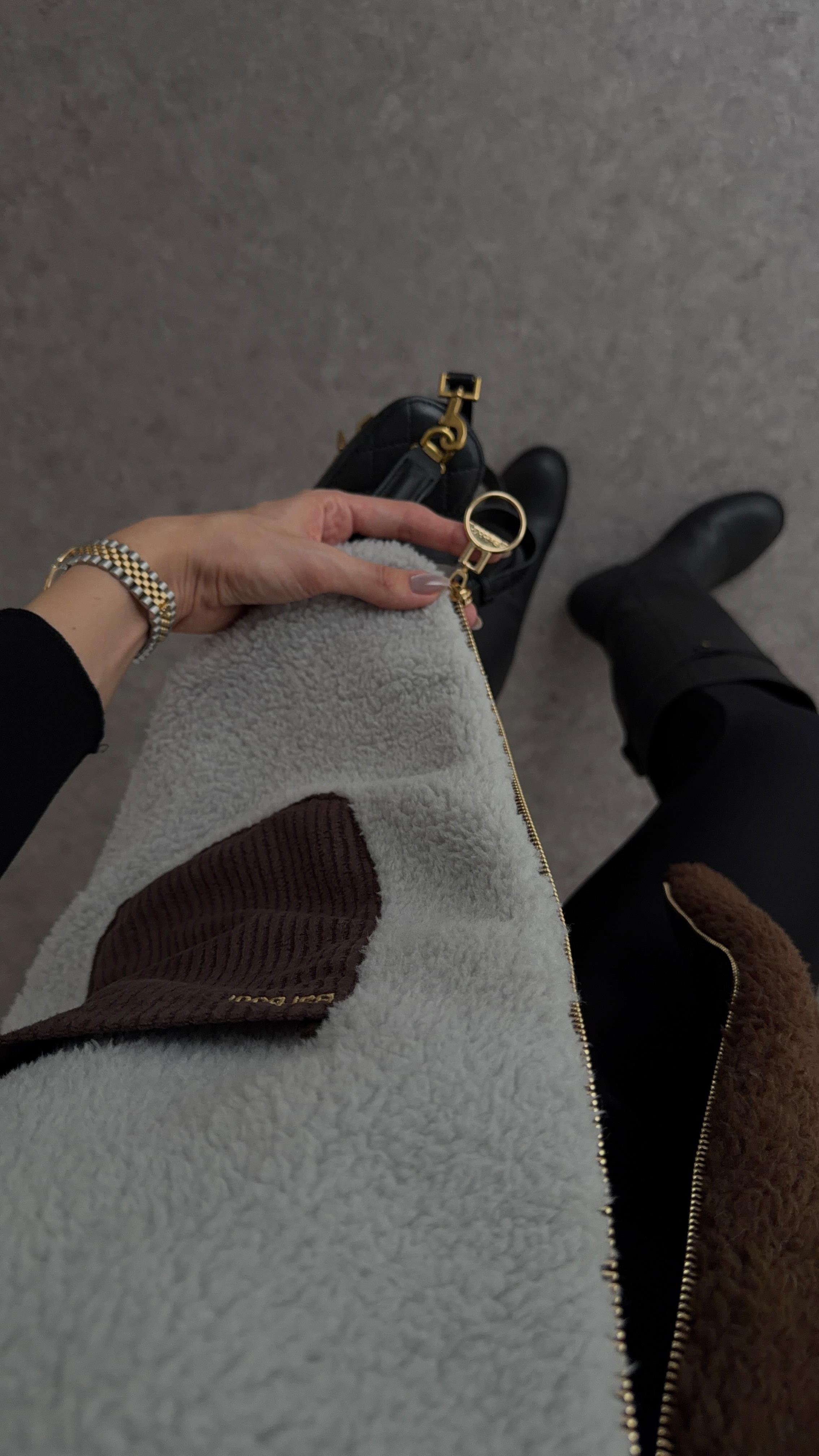 3 Renkli Peluş Yelek