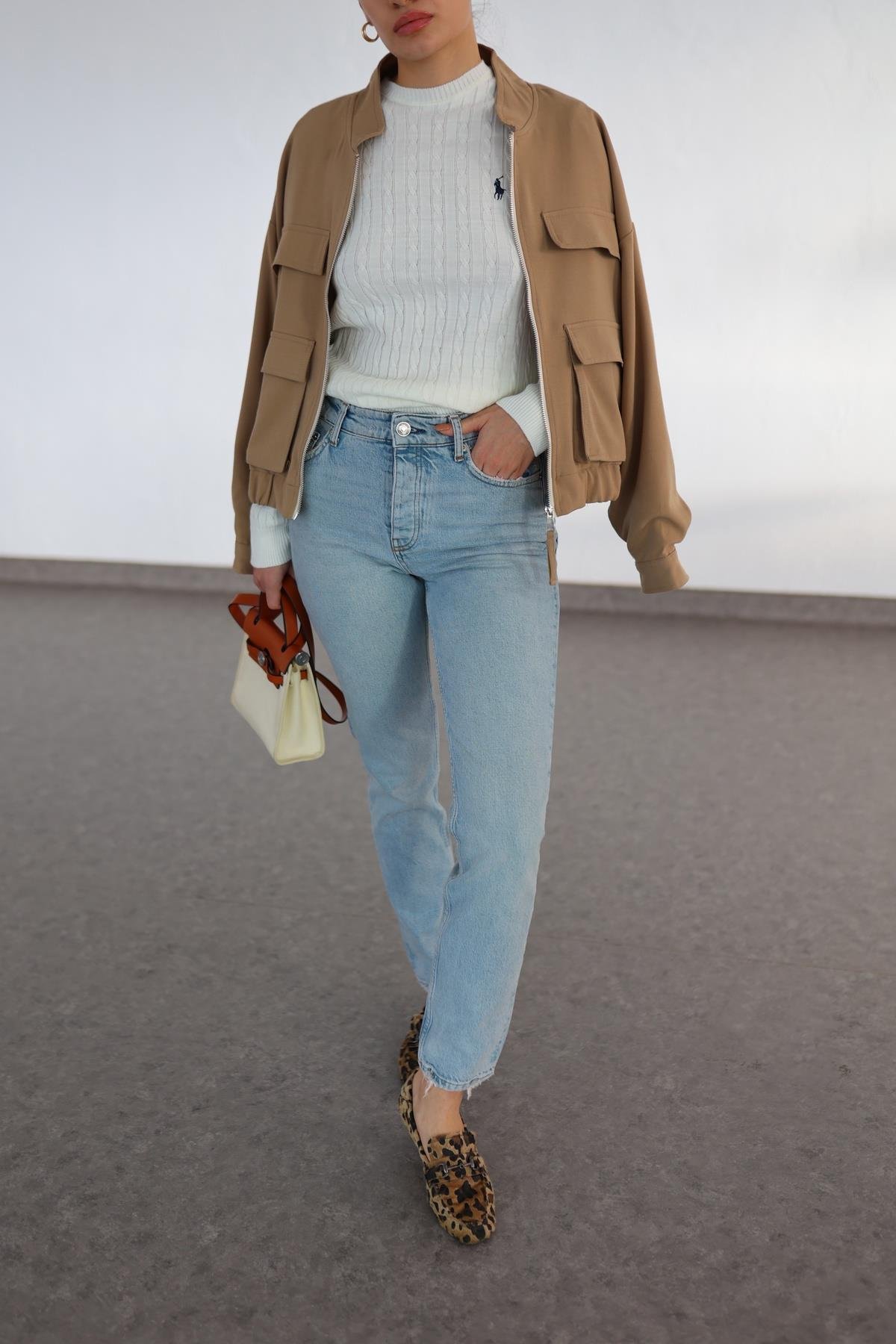 Açık Mavi Momfit Jean
