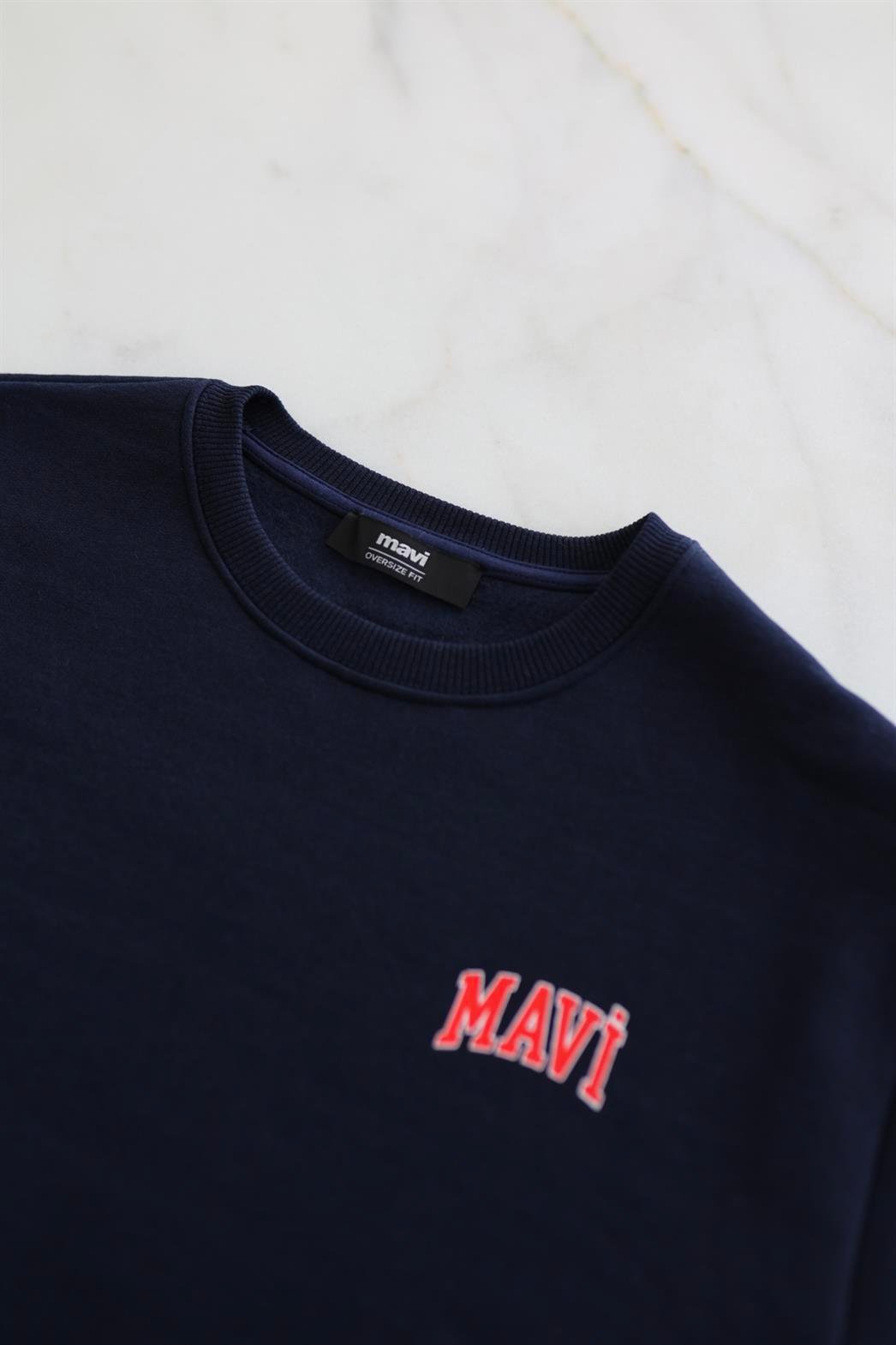 Arka Baskılı Lacivert Sweat