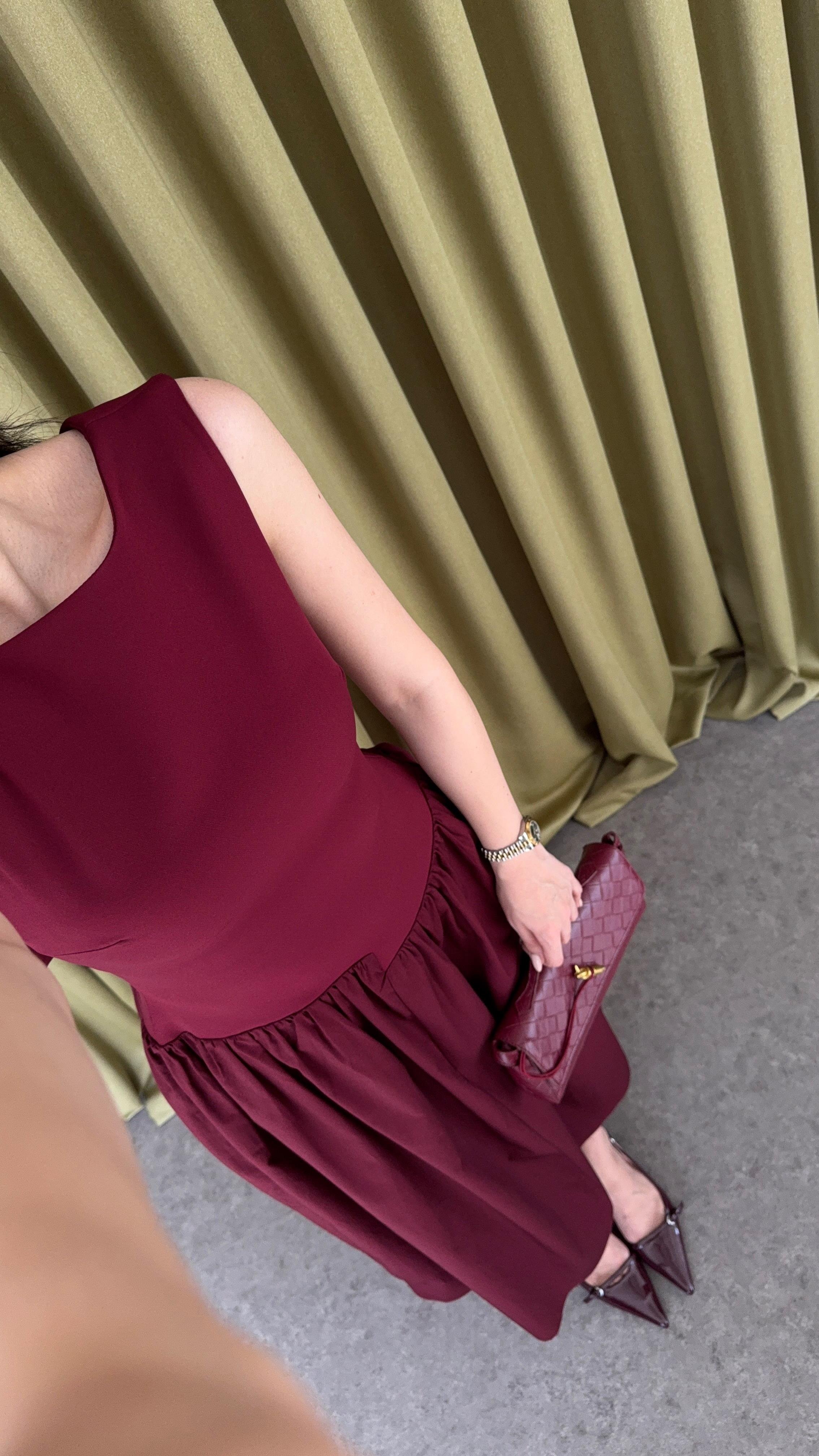 Asimetrik Bordo Elbise