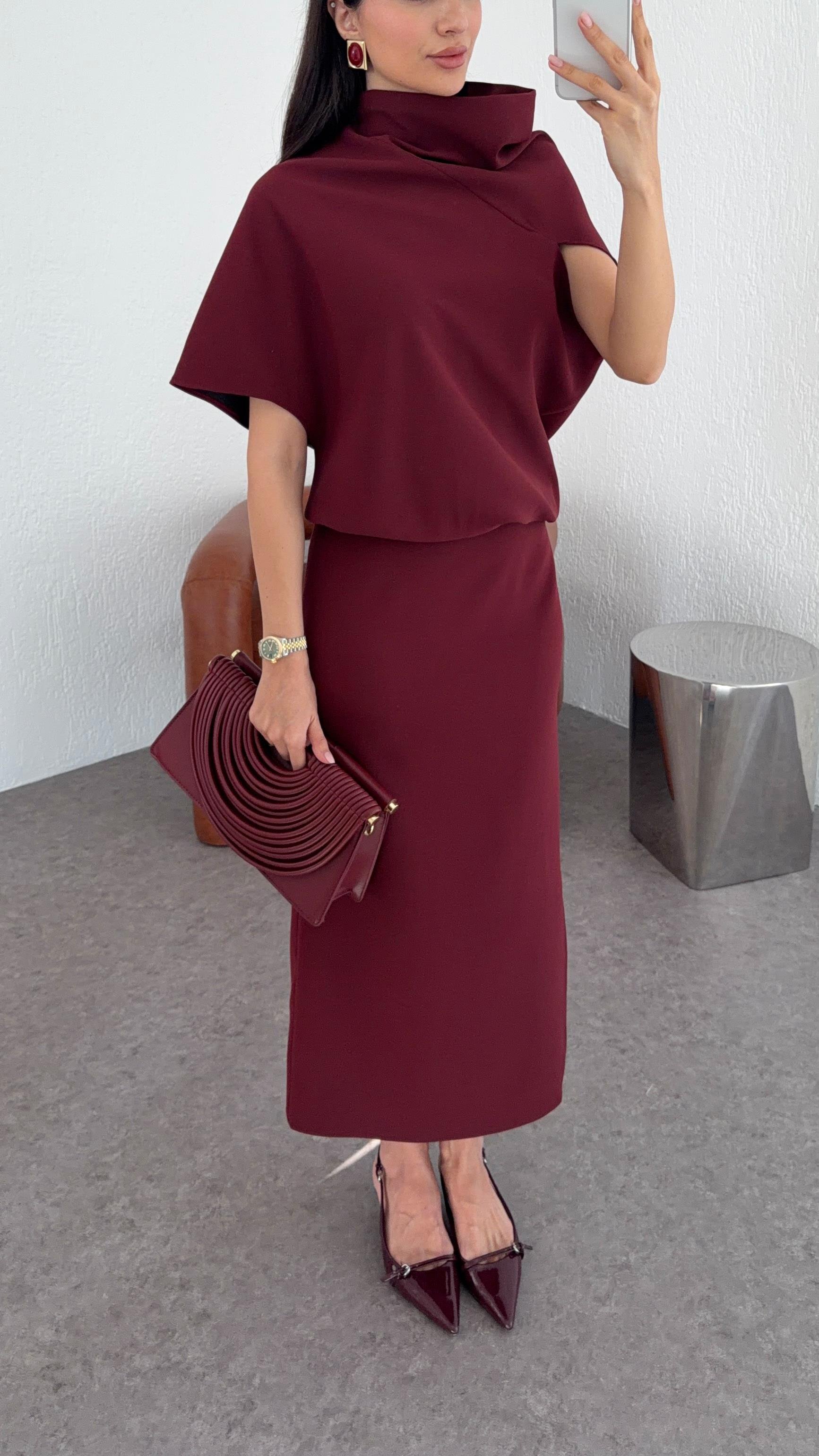 Asimetrik Yaka Bordo Premium Elbise