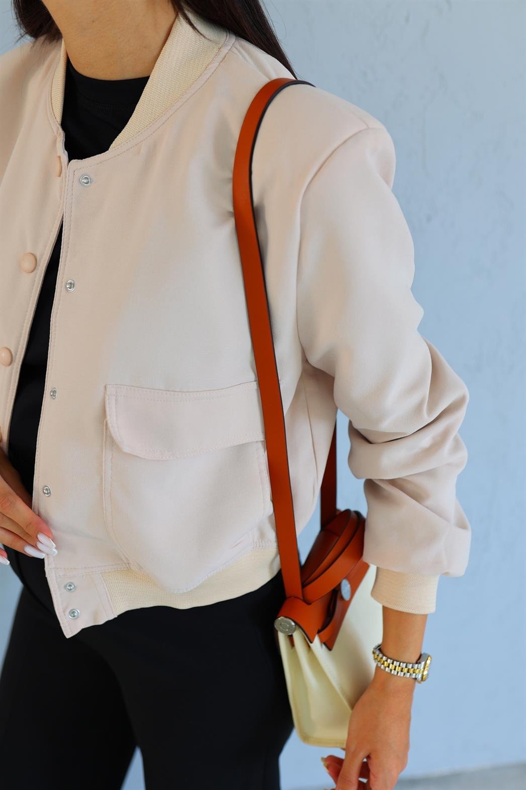 Astarlı Krem Bomber Ceket