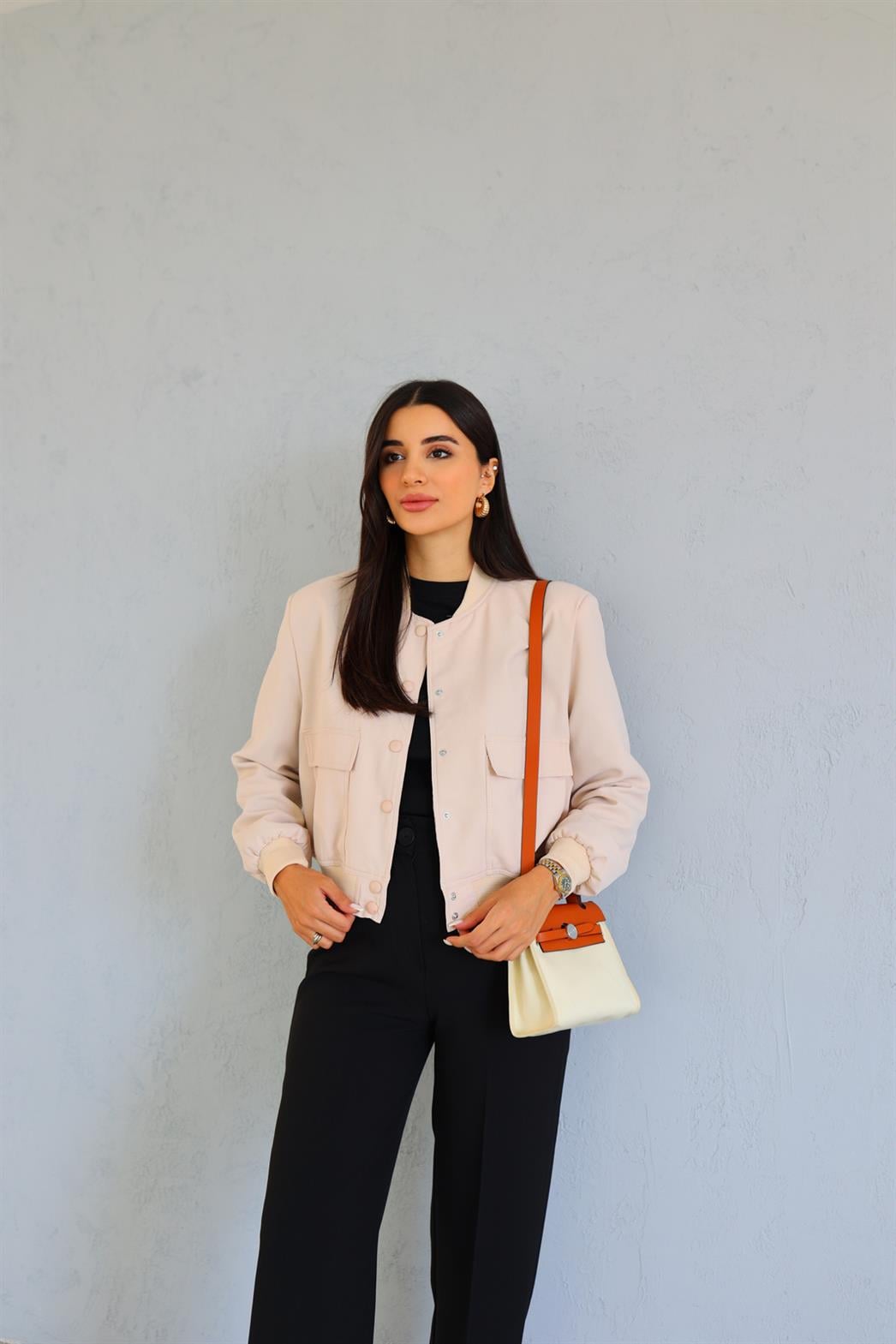 Astarlı Krem Bomber Ceket