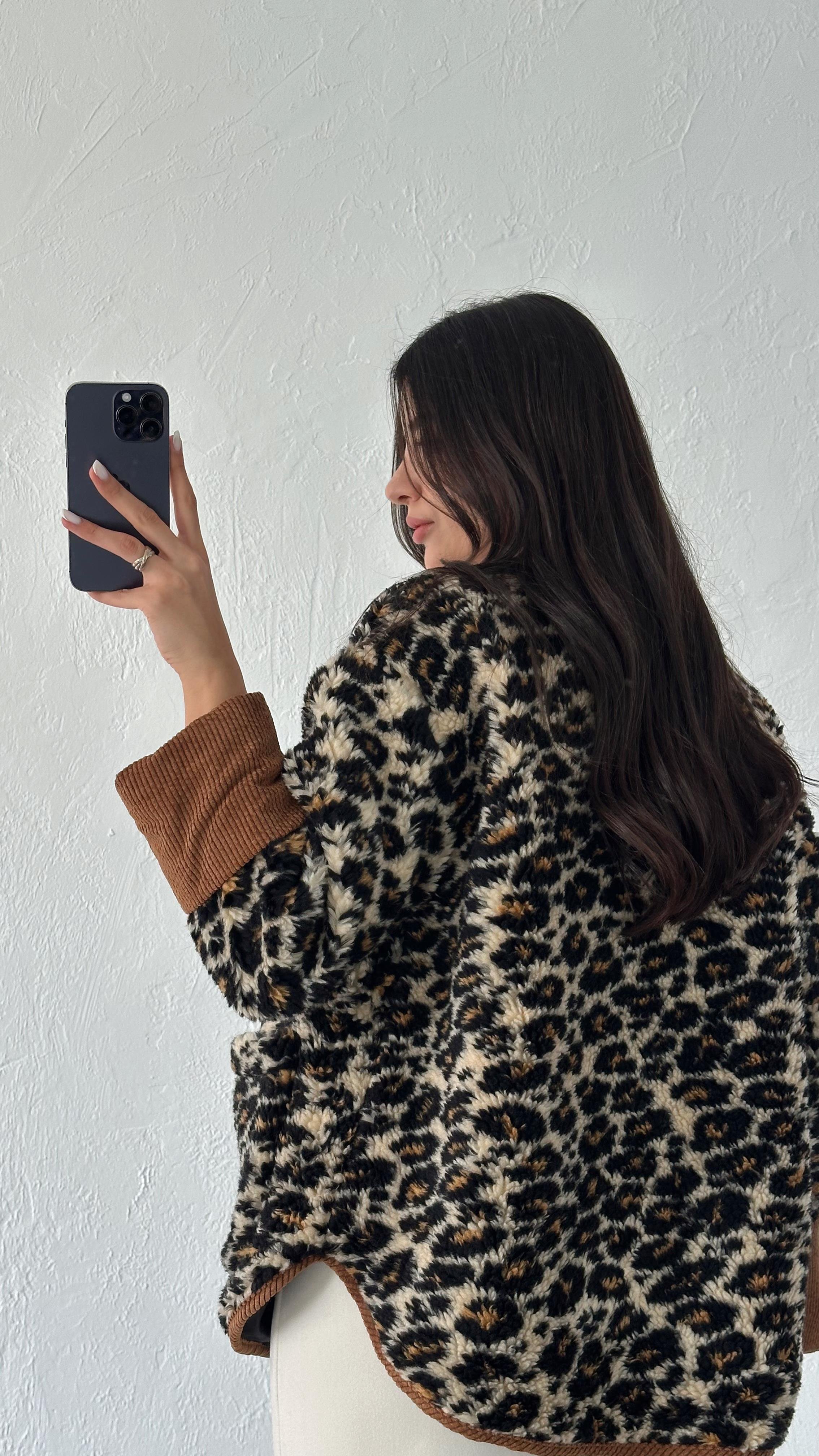 Astarlı Leopar Ceket