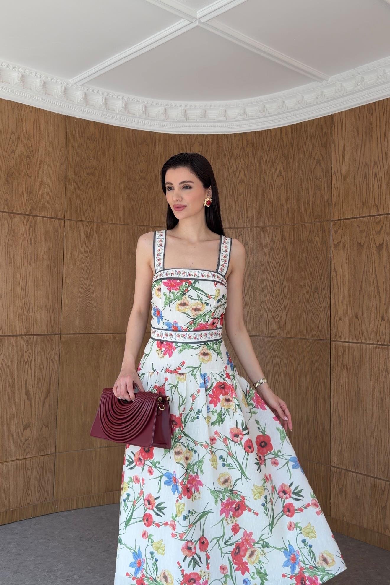Bağlamalı Kırmızı Çiçekli Bloom Elbise
