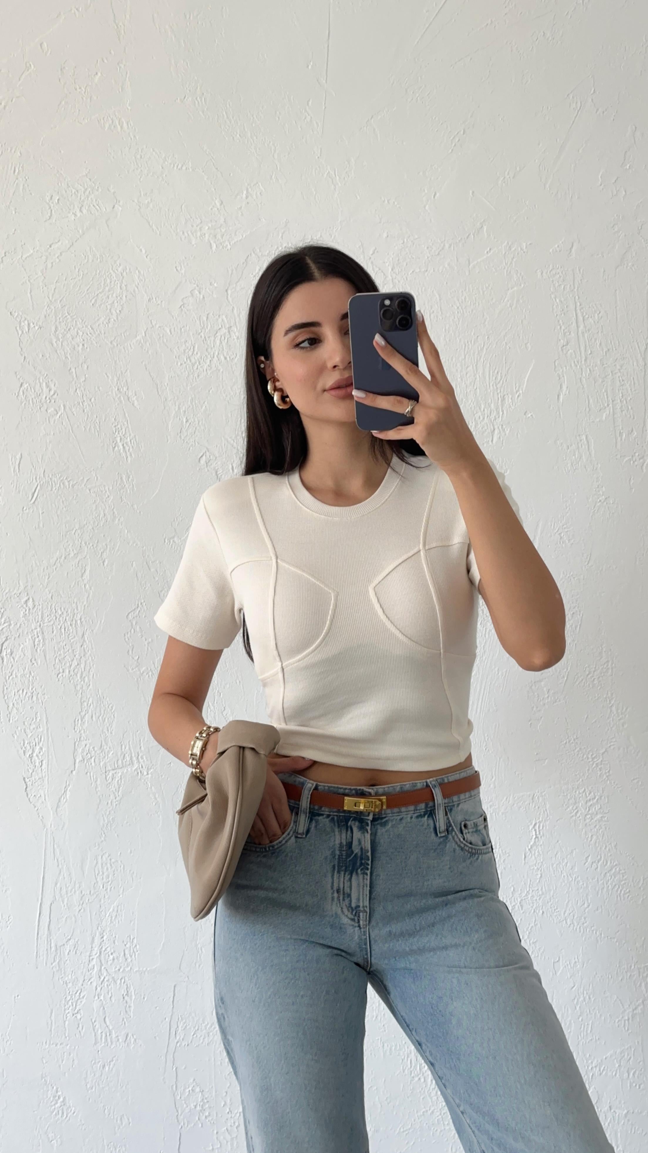 Balenli Vatkalı Krem Tshirt