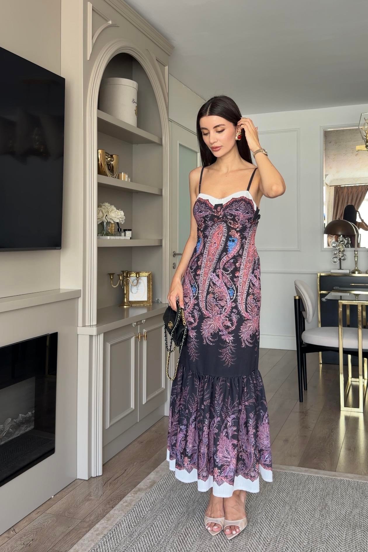 Balık Model Askılı Siyah Keten Elbise