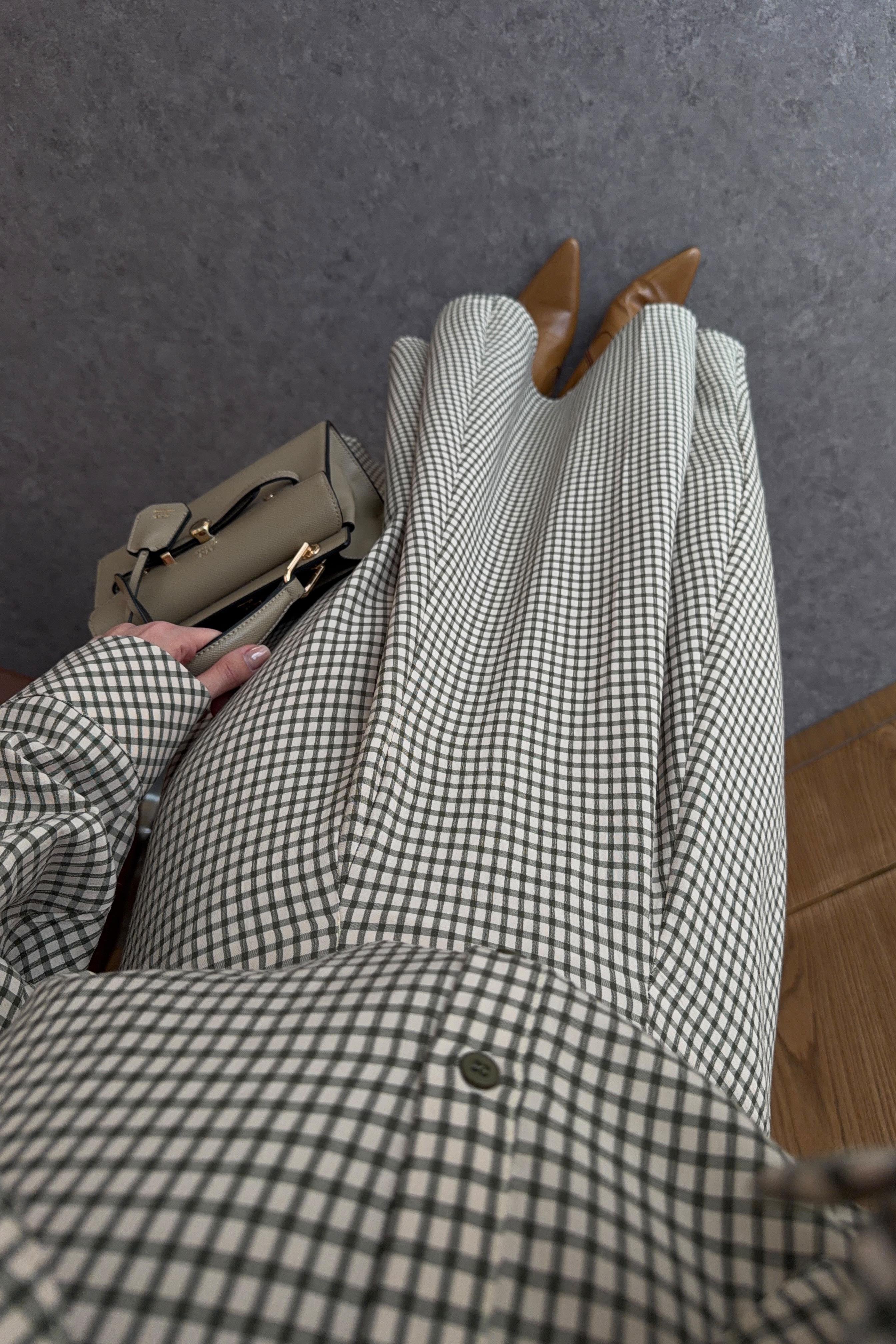 Bej-Haki Gömlek-Etek Takım