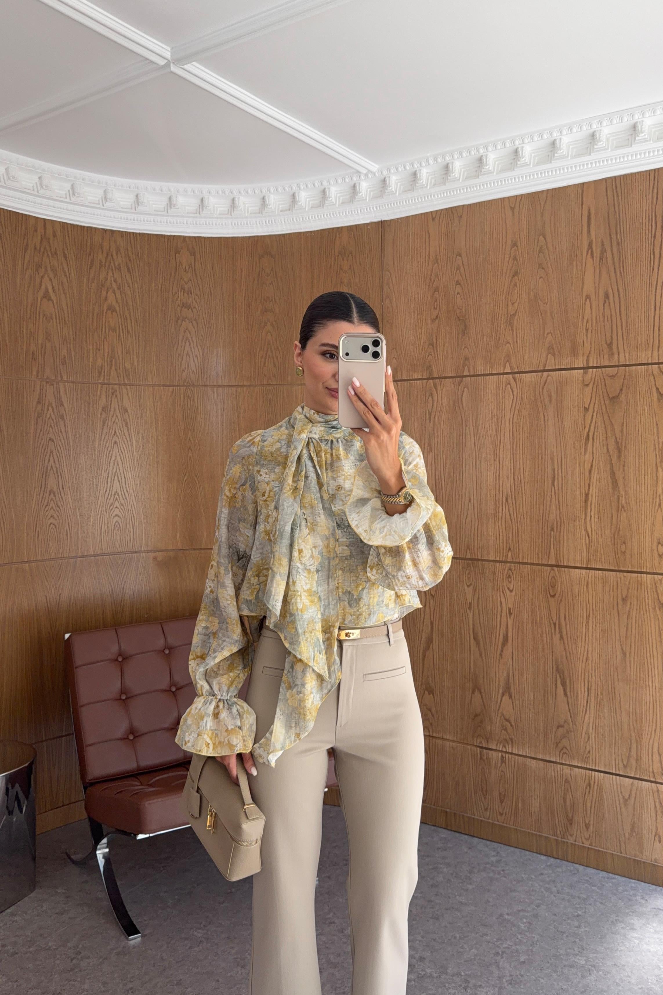 Boyun Bağlamalı Floral Sarı Bluz