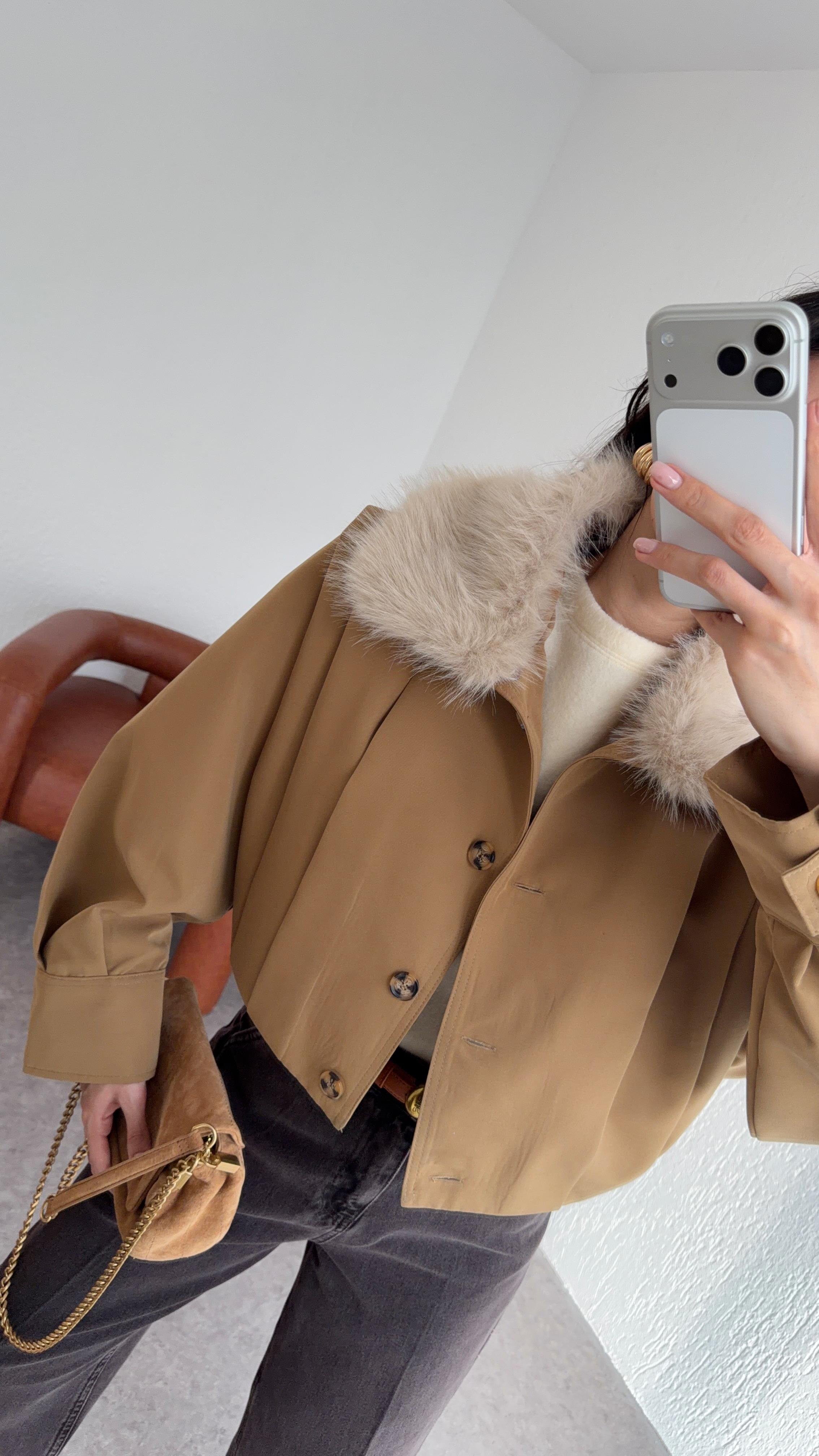 Çıkarılabilir Kürklü Camel Ceket