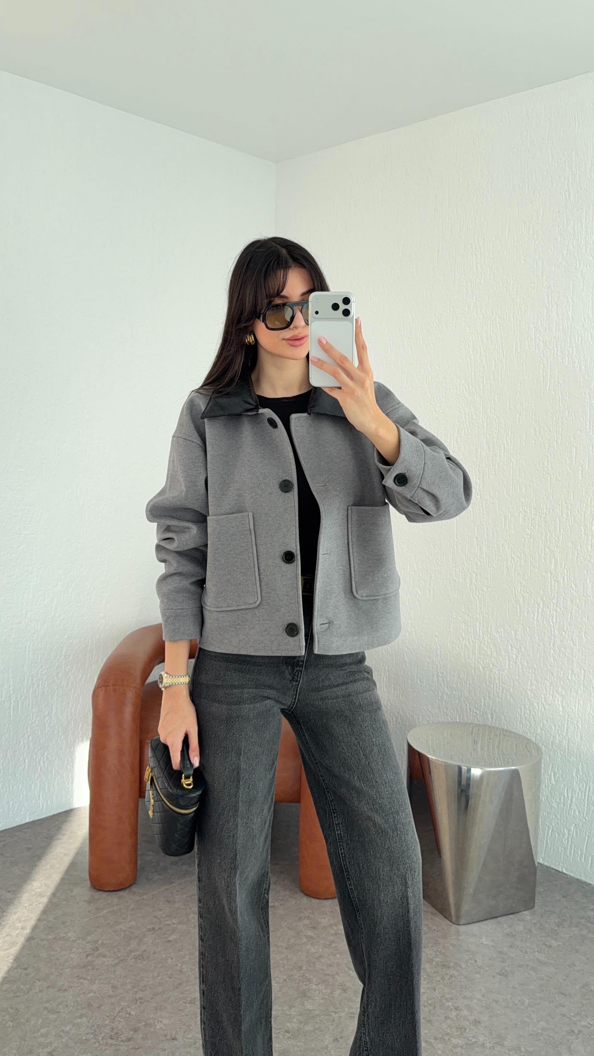 Çıkma Yaka Gri Kaşe Ceket