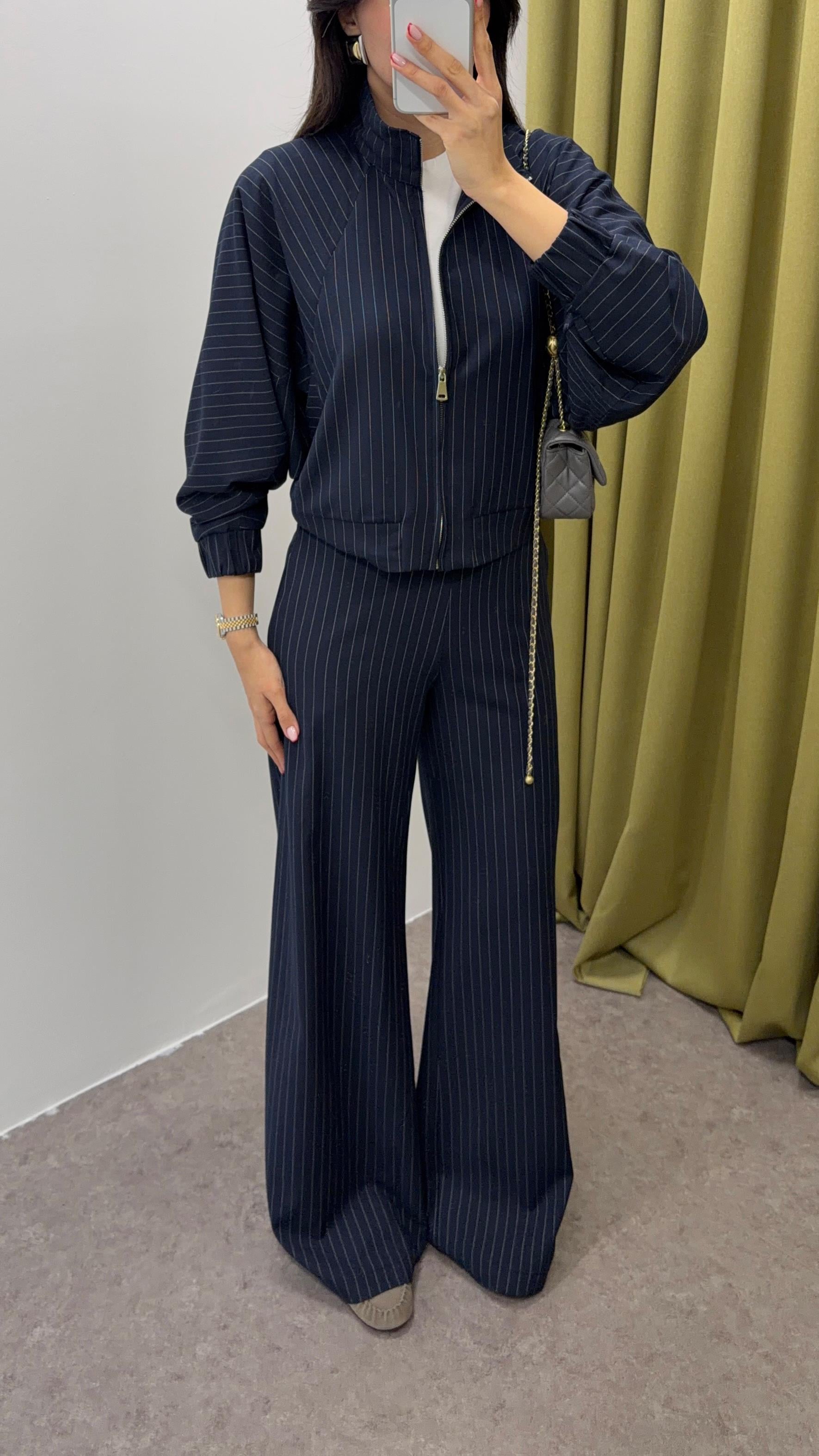 Çizgili Lacivert Smart-Casual Takım