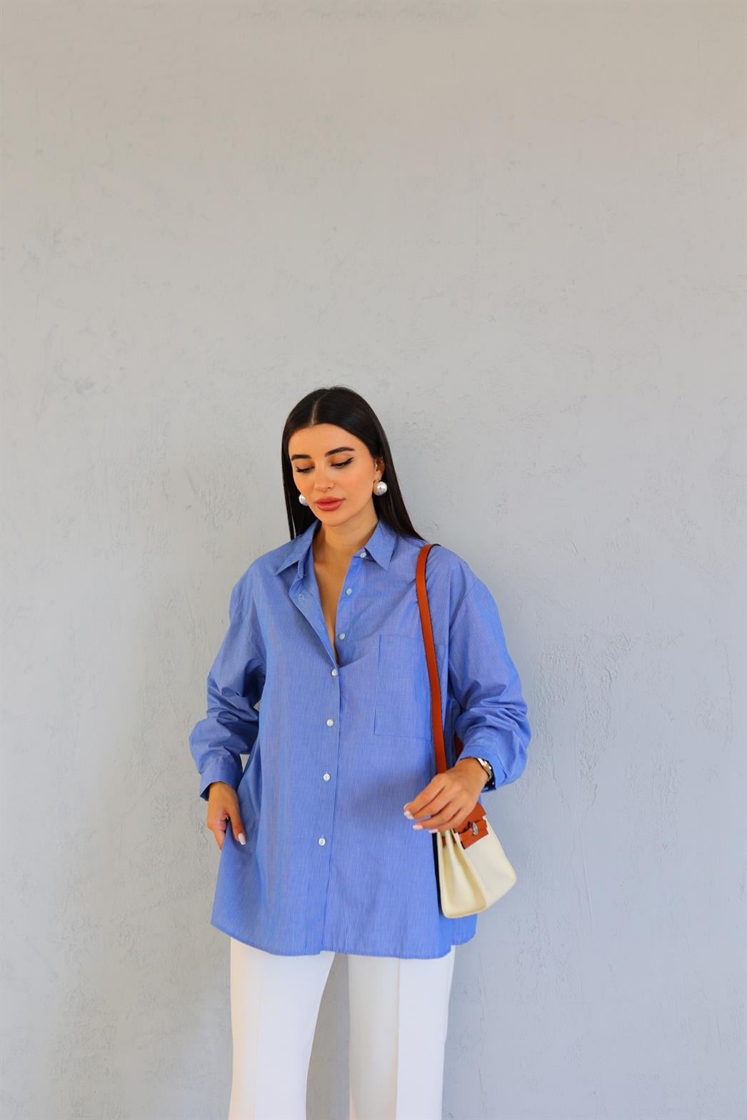 Çizgili Oversize Mavi Gömlek