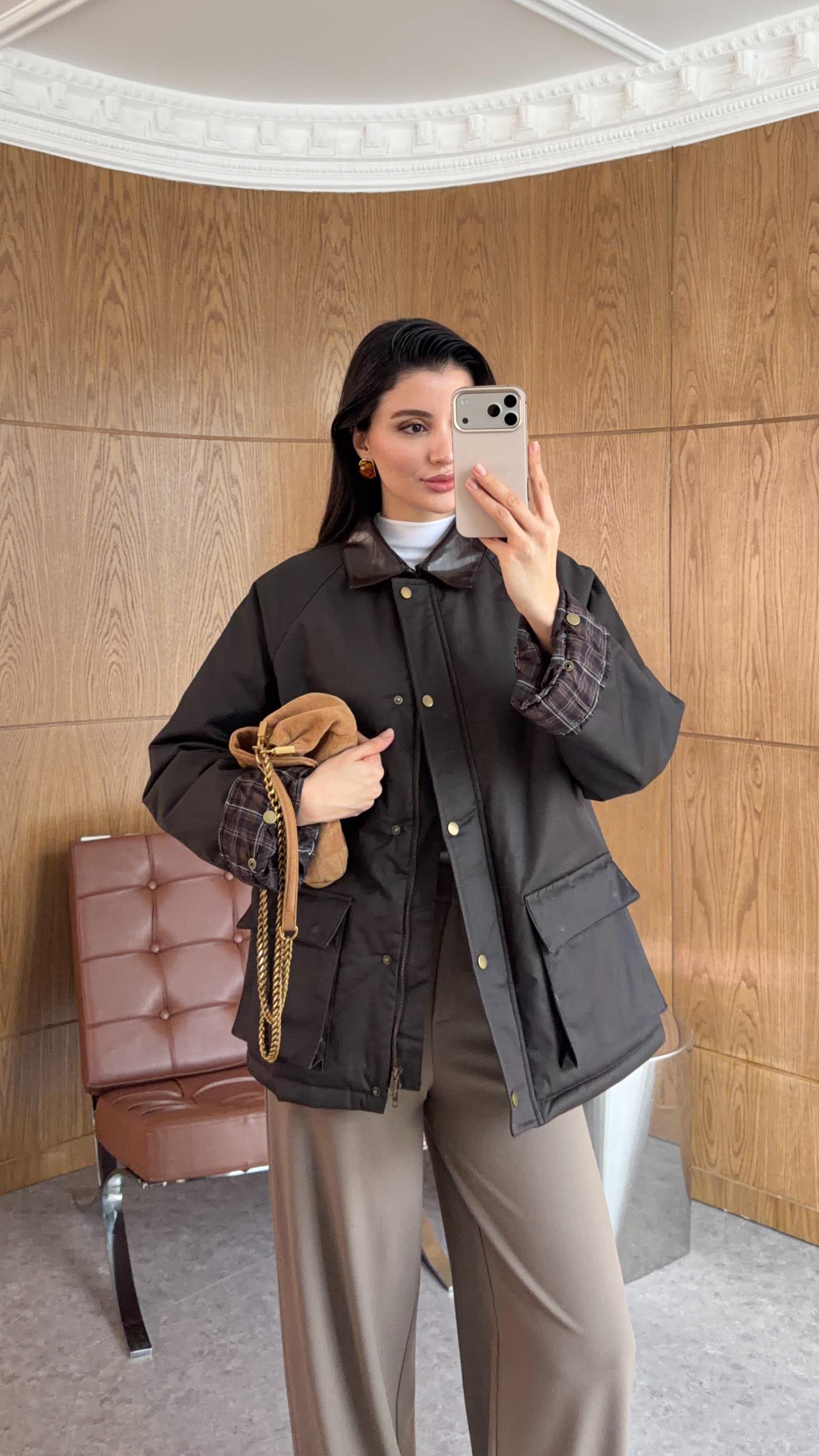 Ekose İç Detaylı Soğuk Haki Mumlu Mont