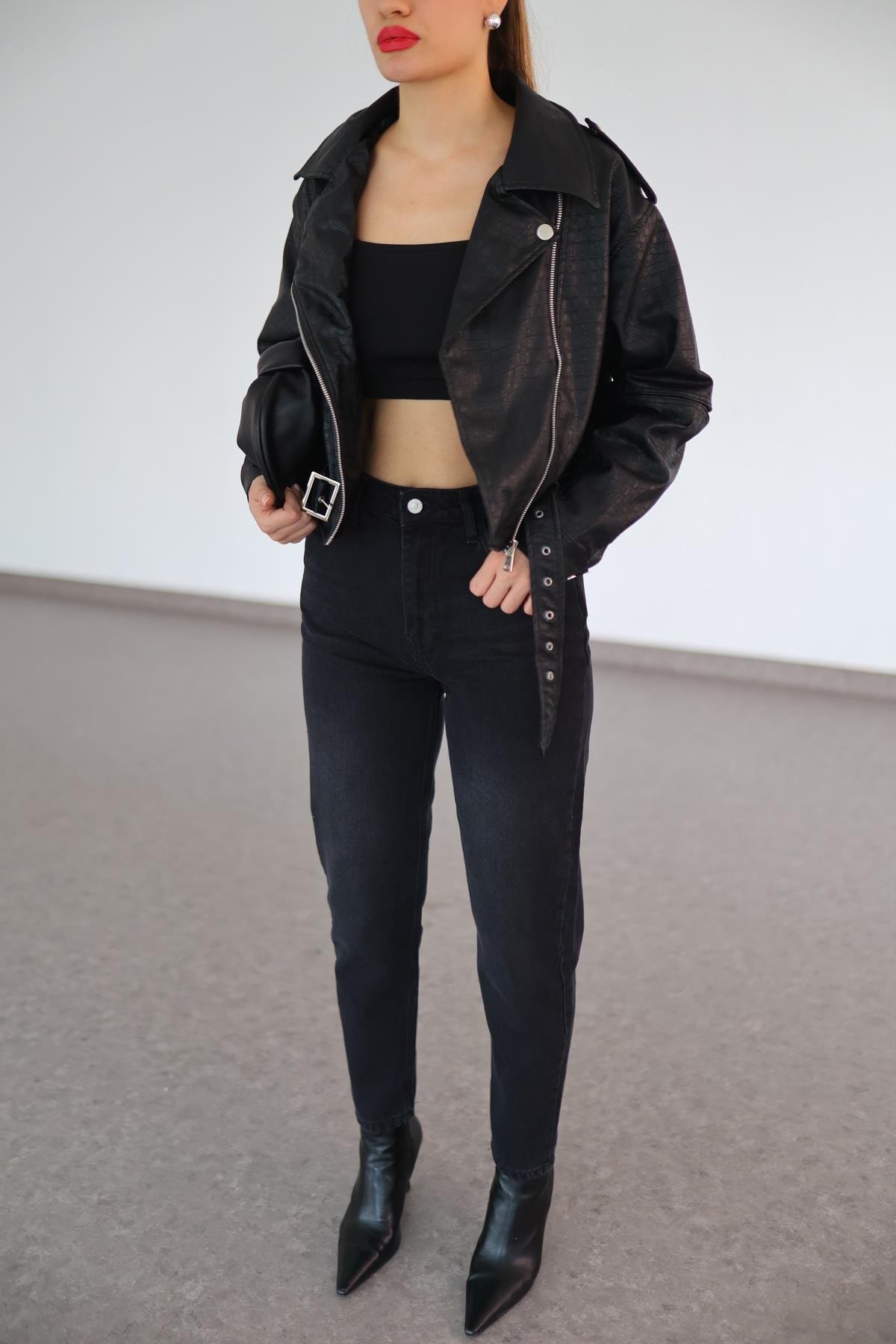 Eskitme Siyah Mom Jean