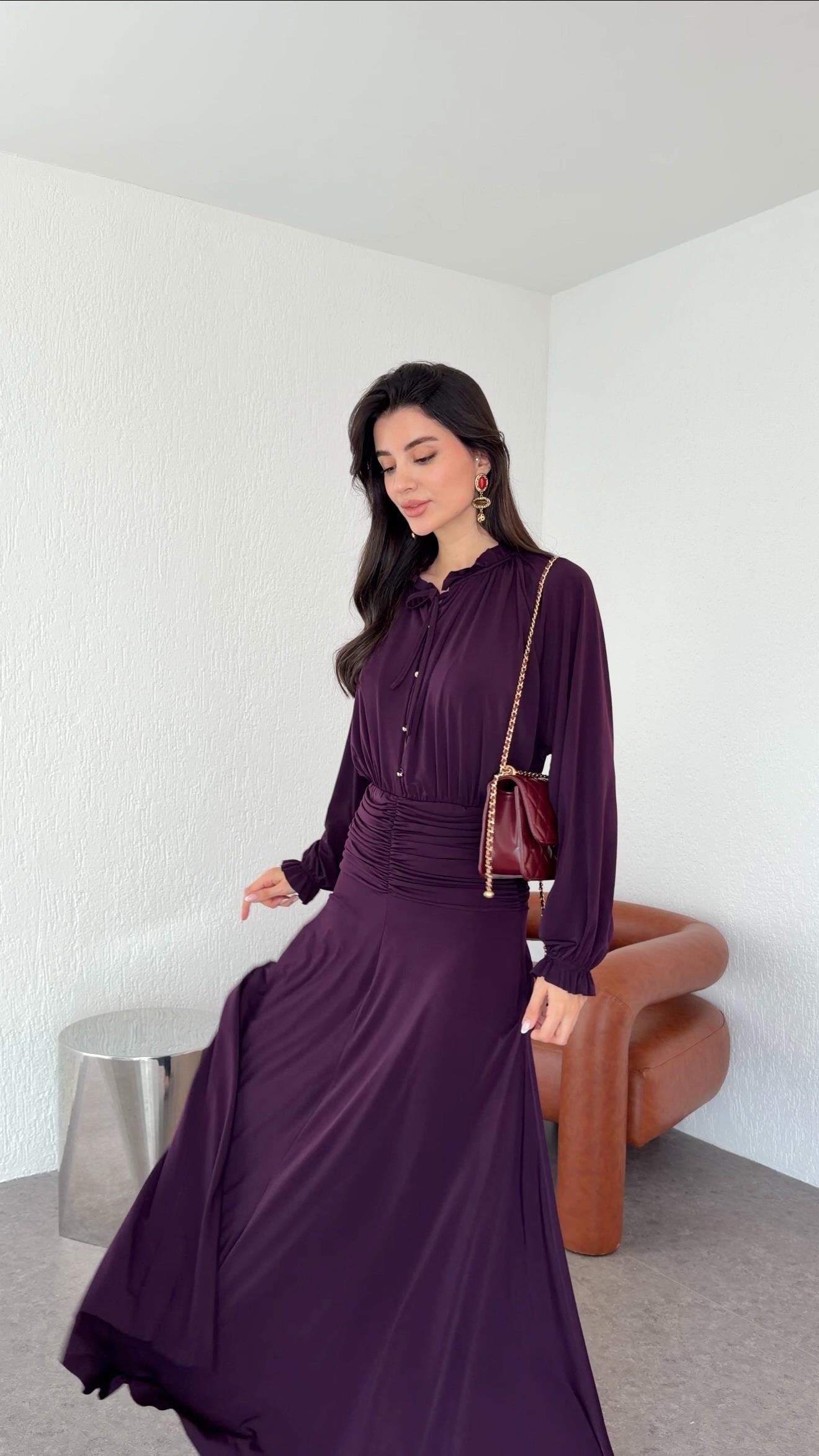 Fırfırlı Yaka Maxi Mürdüm Elbise