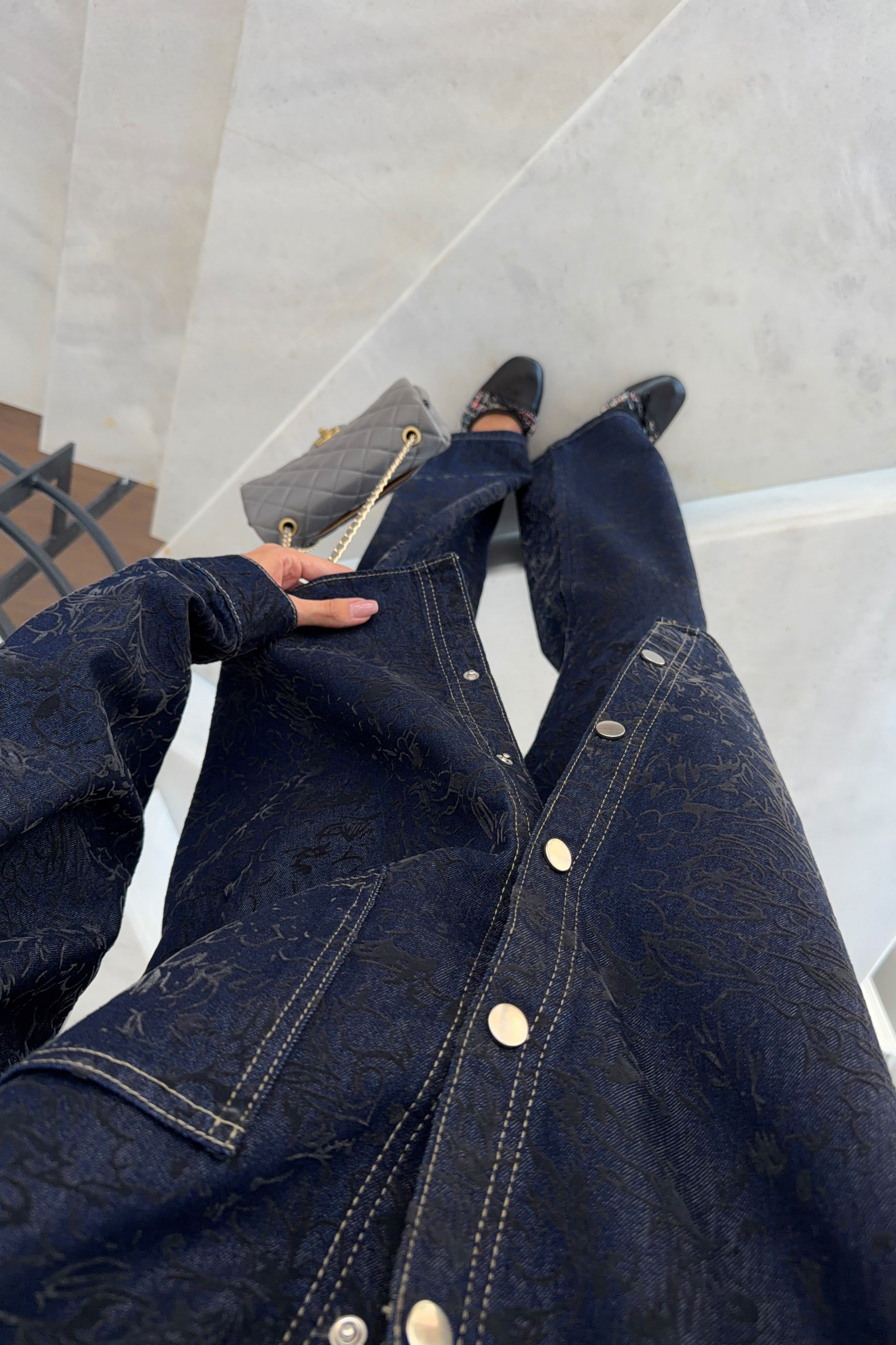 Flok Baskılı Lacivert Gömlek Ceket-Pantolon Denim Takım