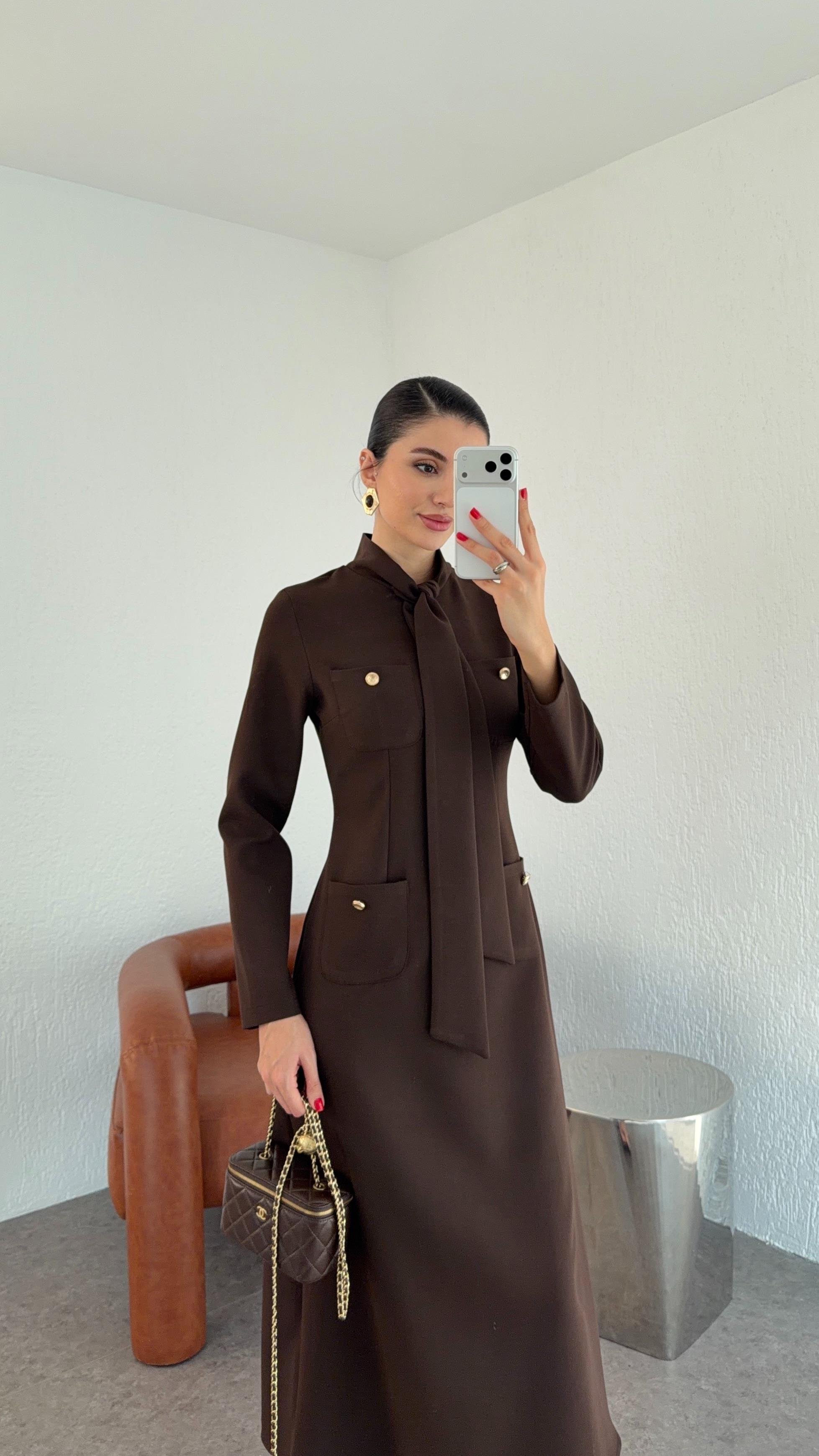 Fularlı Kahverengi Elbise