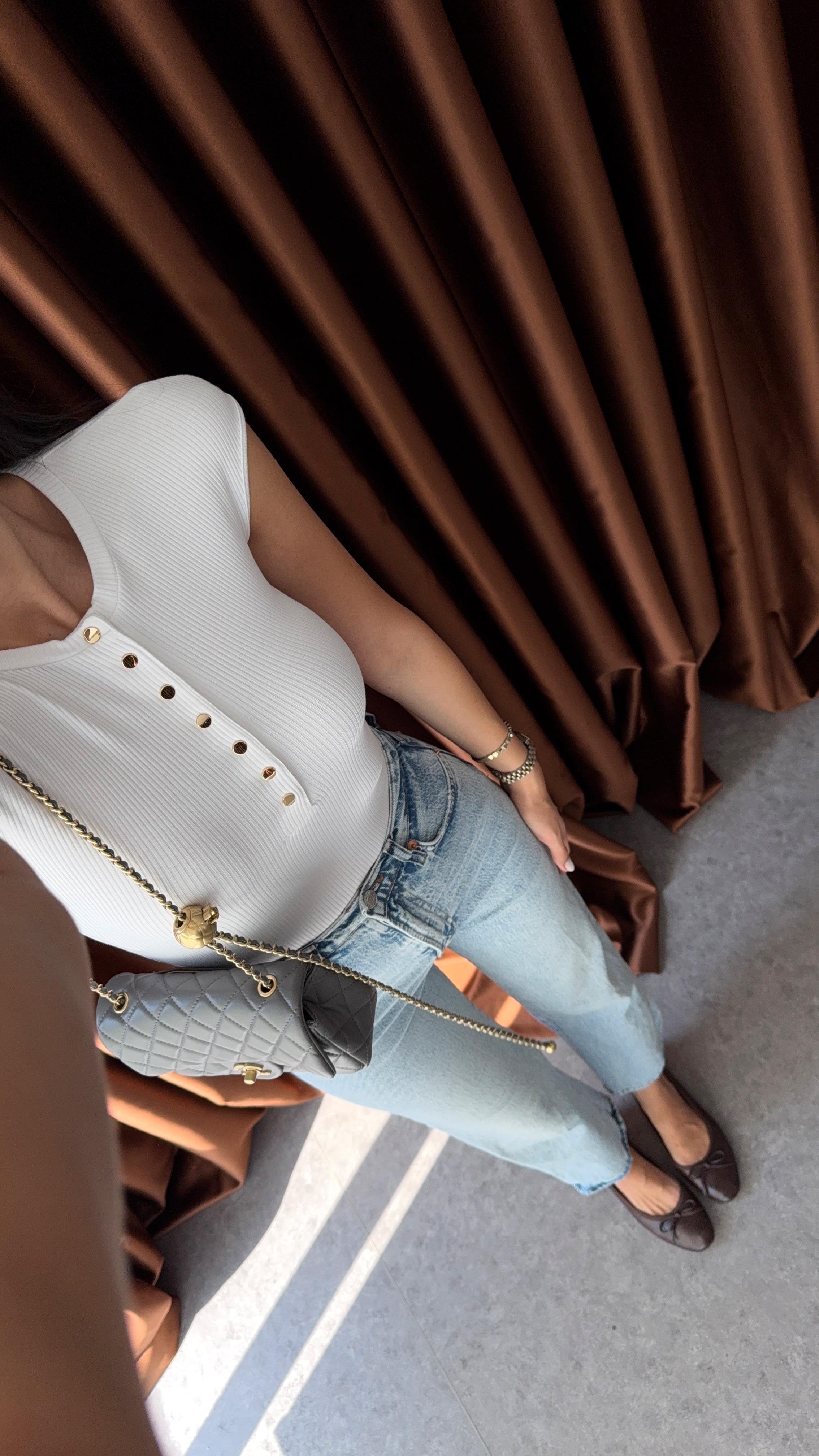 Gold Düğmeli T Kol Basic Beyaz Triko