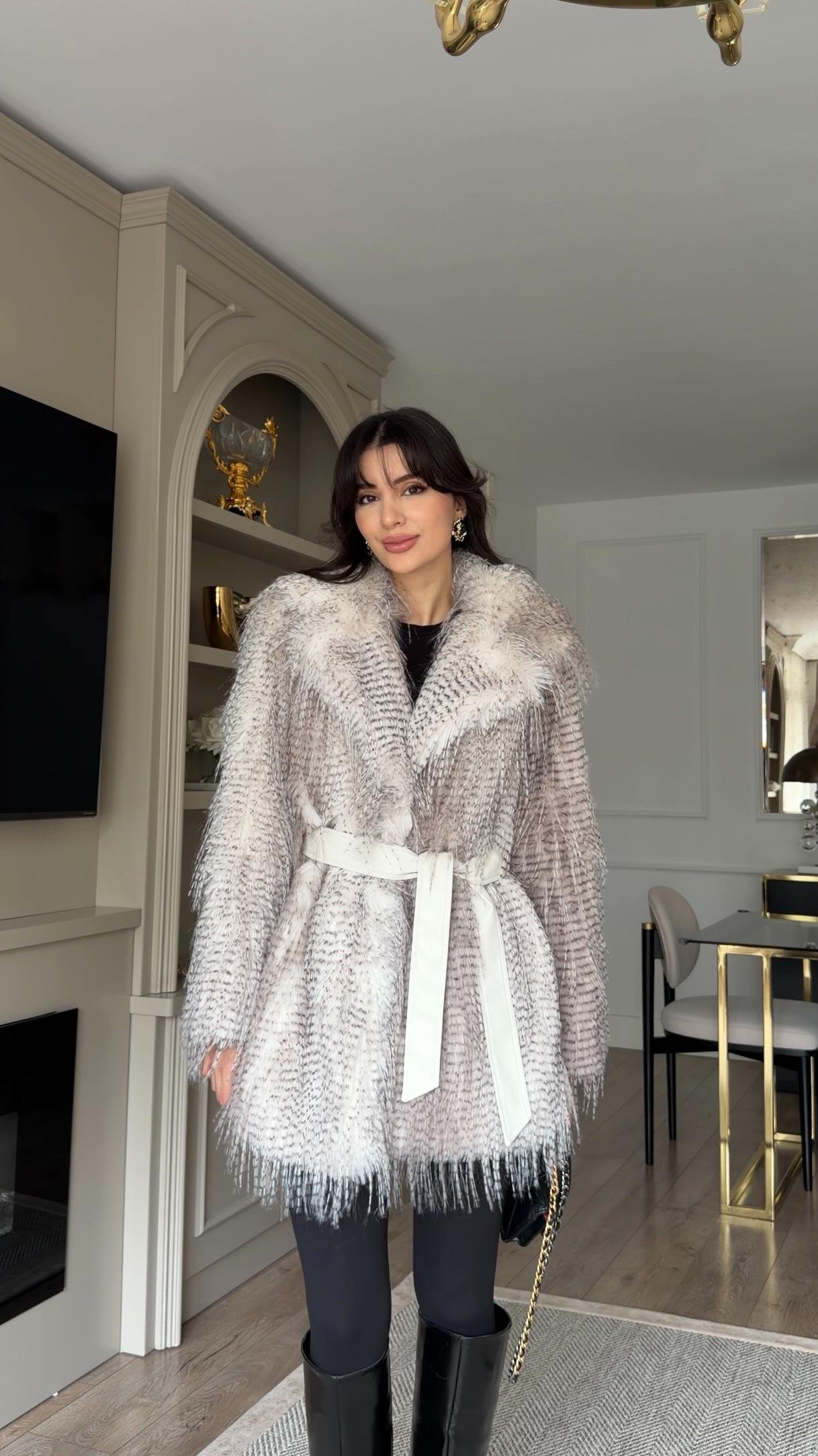 Gri Kırçıllı Tüylü Özel Seri Kürk