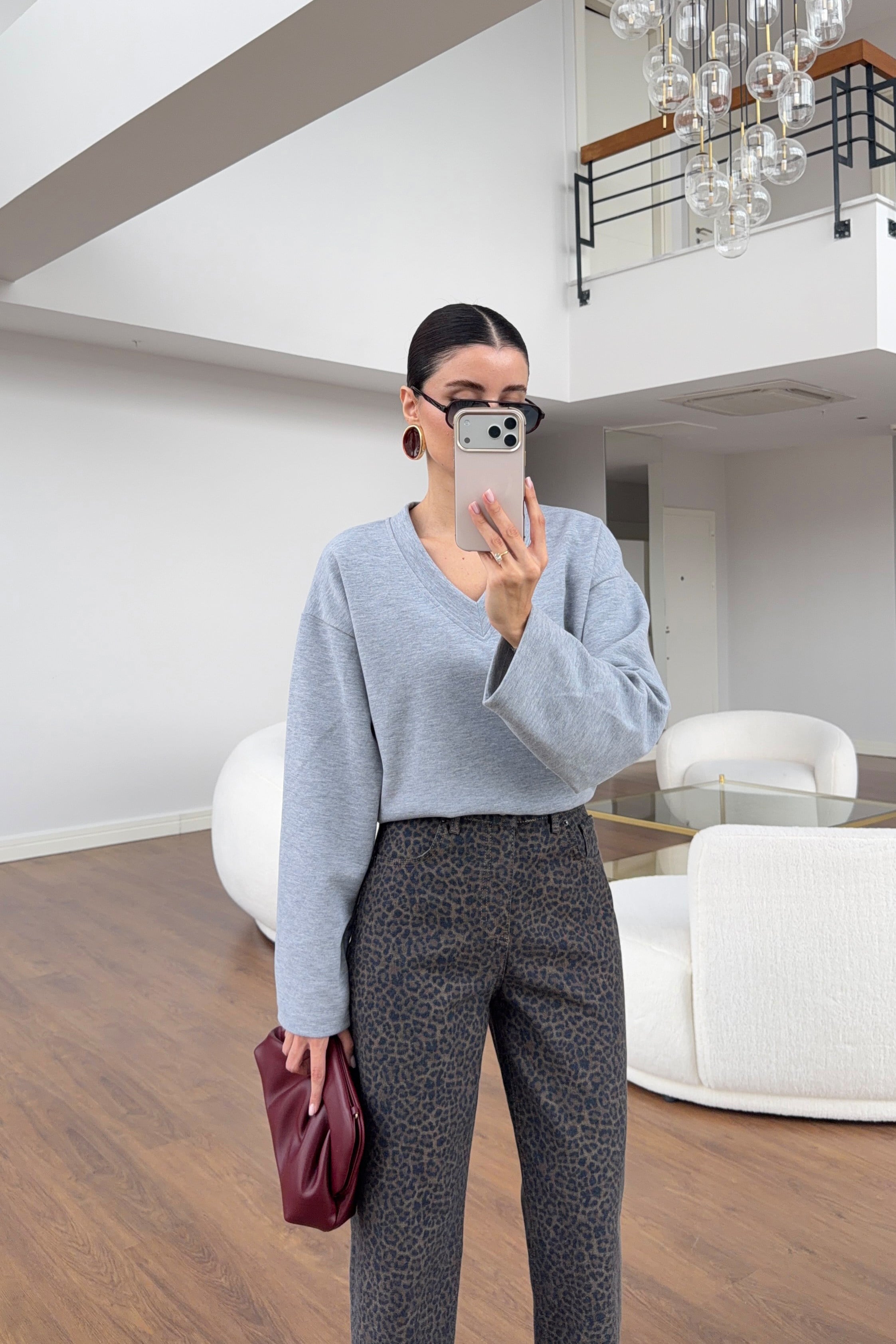 Gri V Yaka Basic Sweat