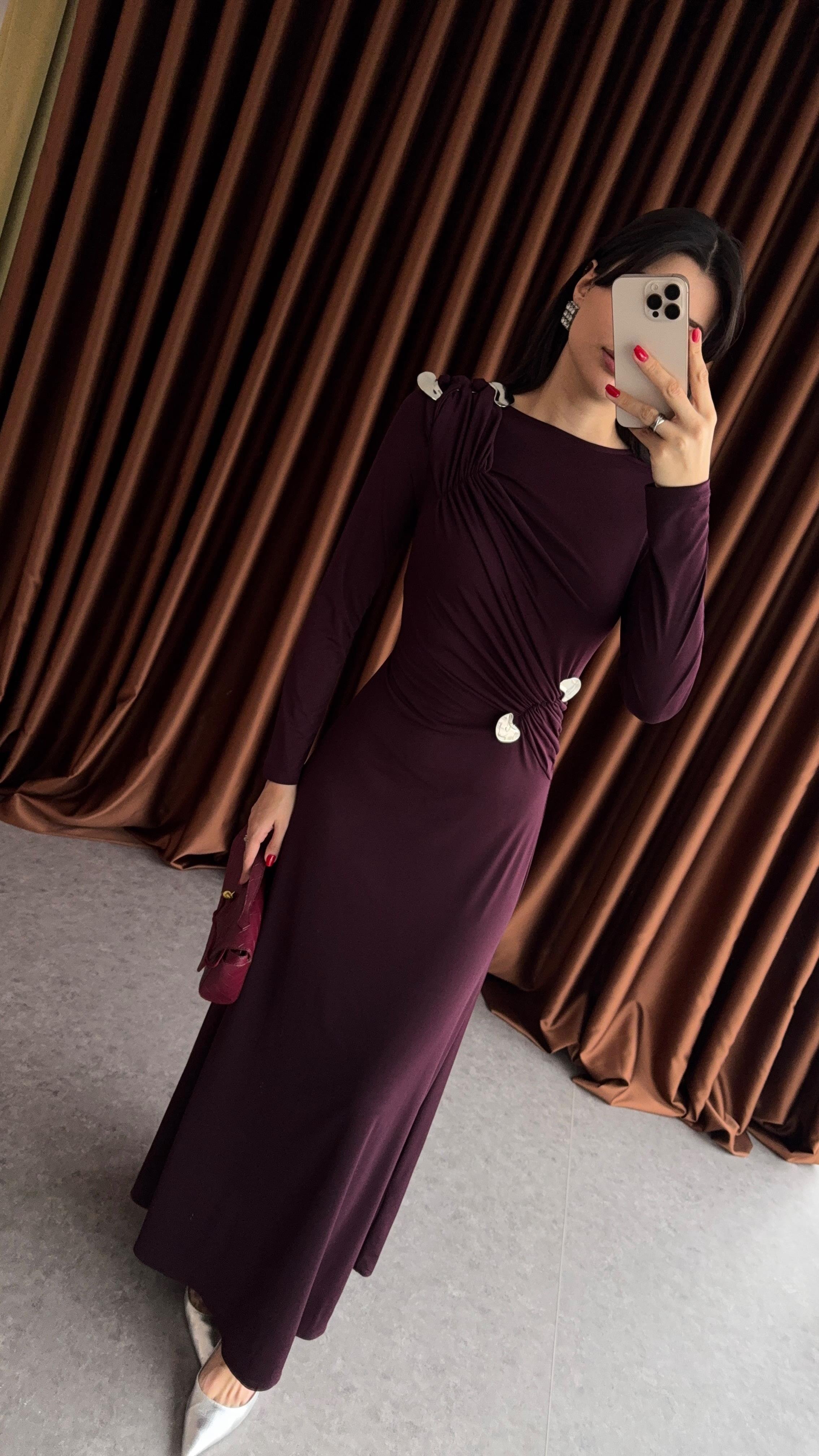 Gümüş Detaylı Bordo Maxi Elbise