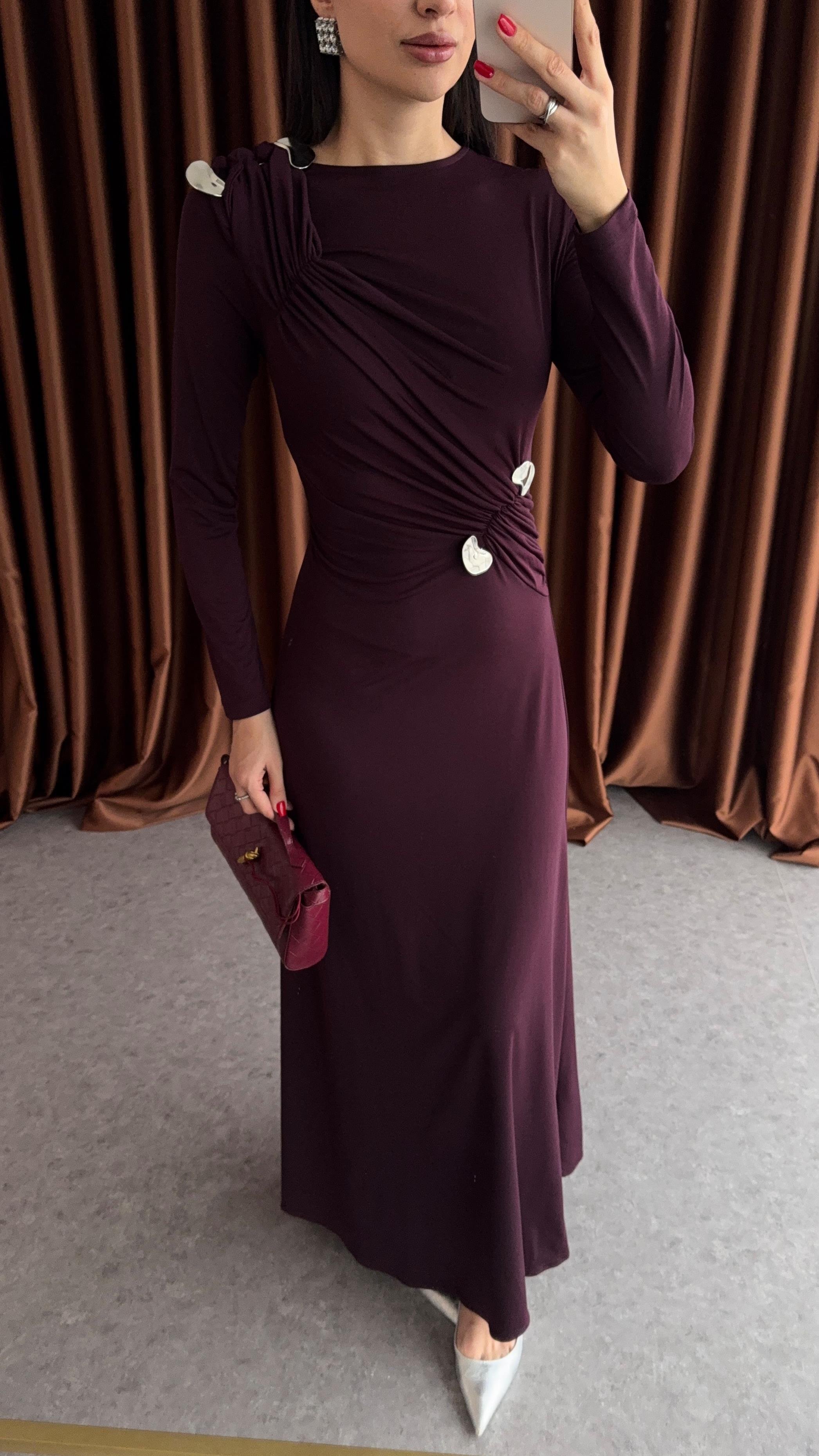 Gümüş Detaylı Bordo Maxi Elbise