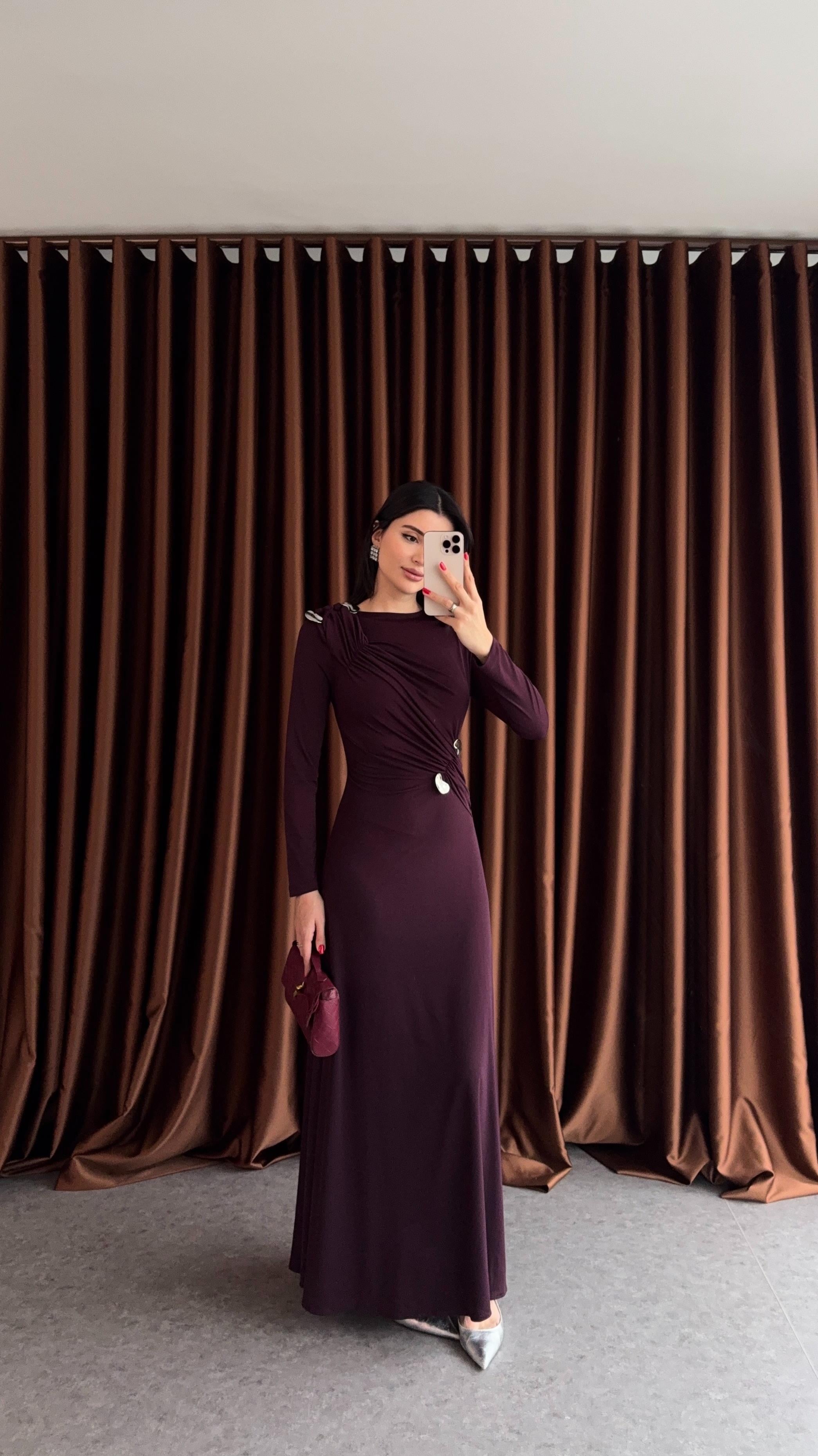 Gümüş Detaylı Bordo Maxi Elbise