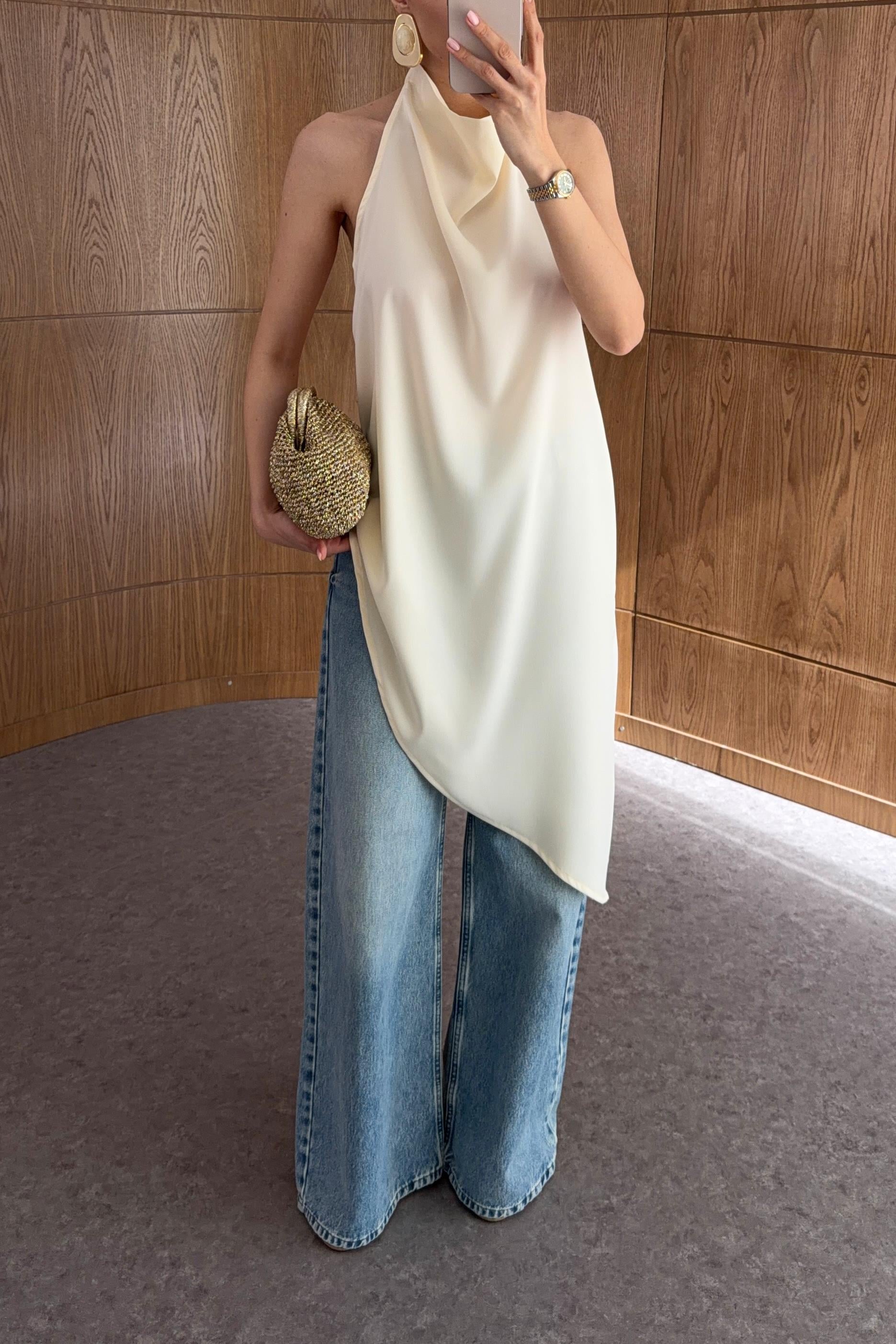Halter Yaka Drapeli Asimetrik Saten Sarı Bluz