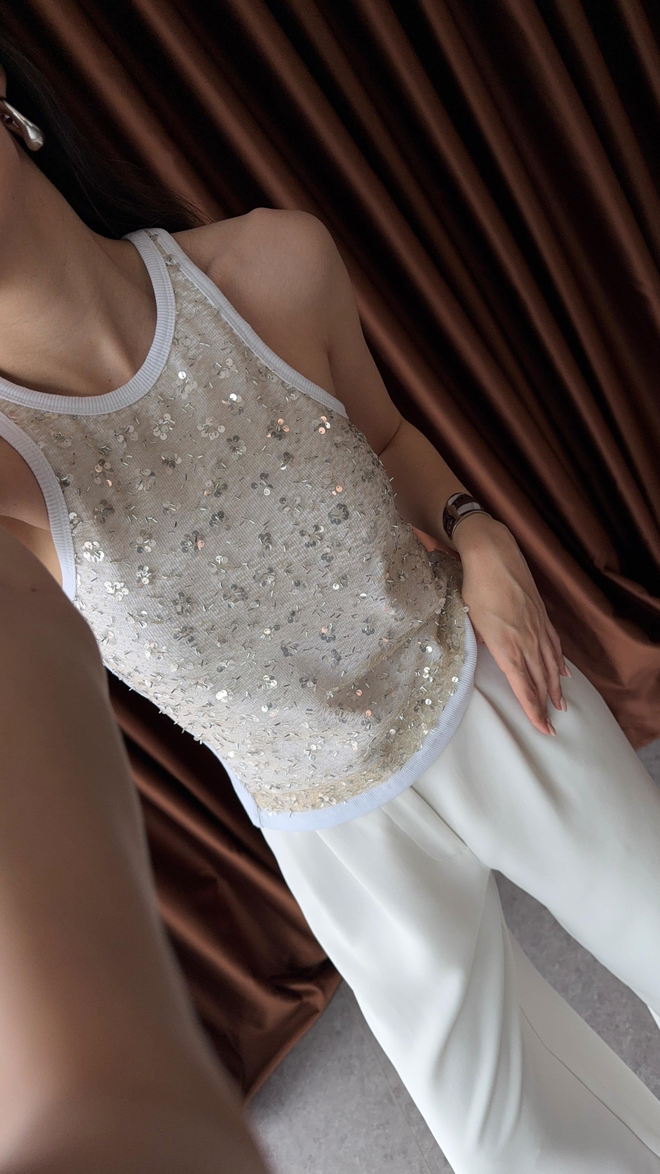 Halter Yaka Taşlı Ekru Bluz