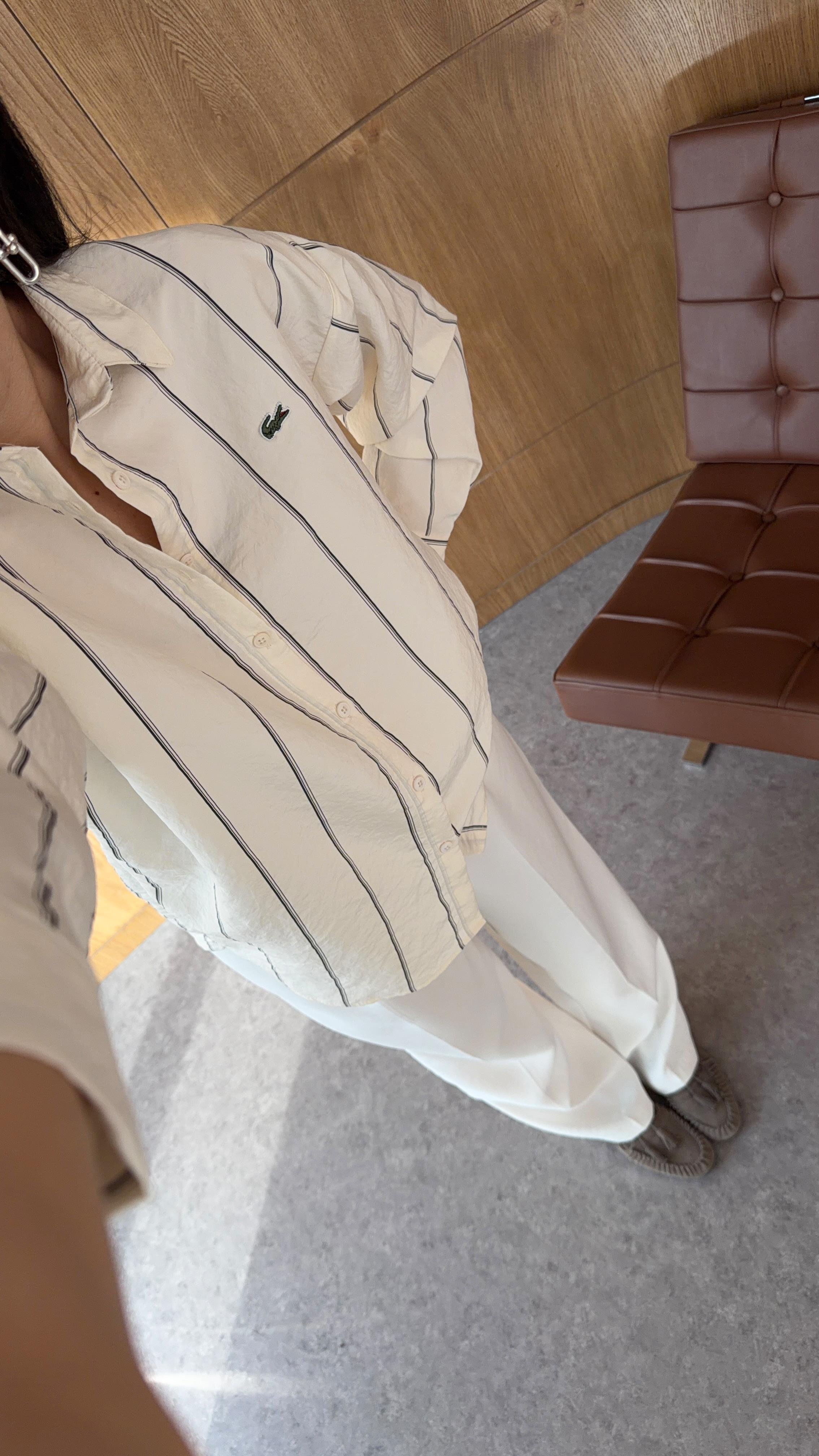 İnce Çizgi Ekru Gömlek