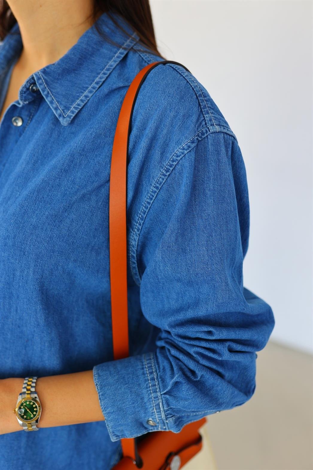 İnce Mavi Denim Gömlek