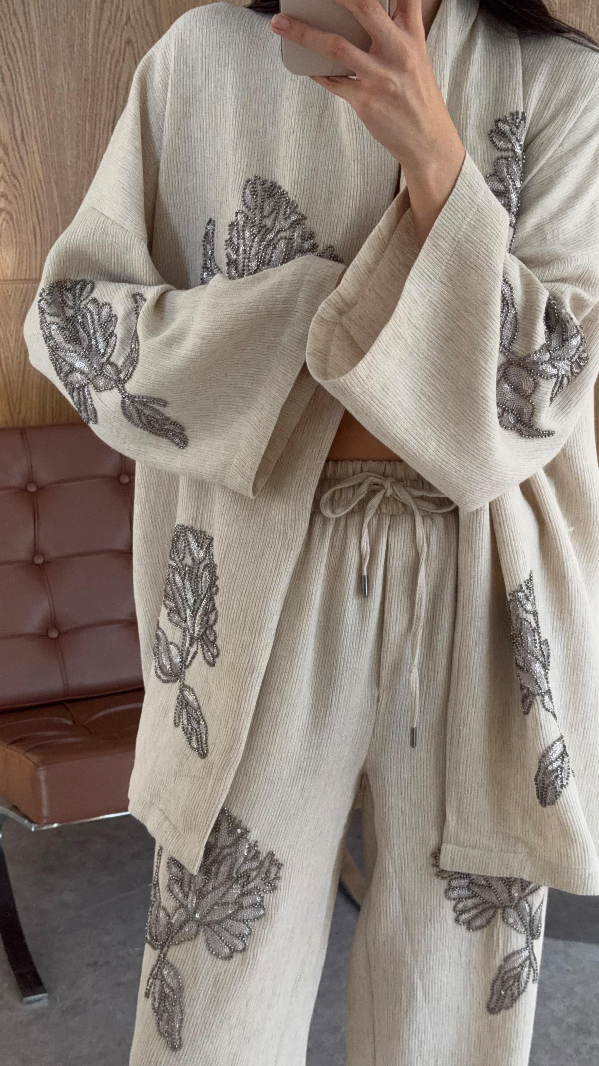 İşlemeli Boncuklu Naturel Premium Takım