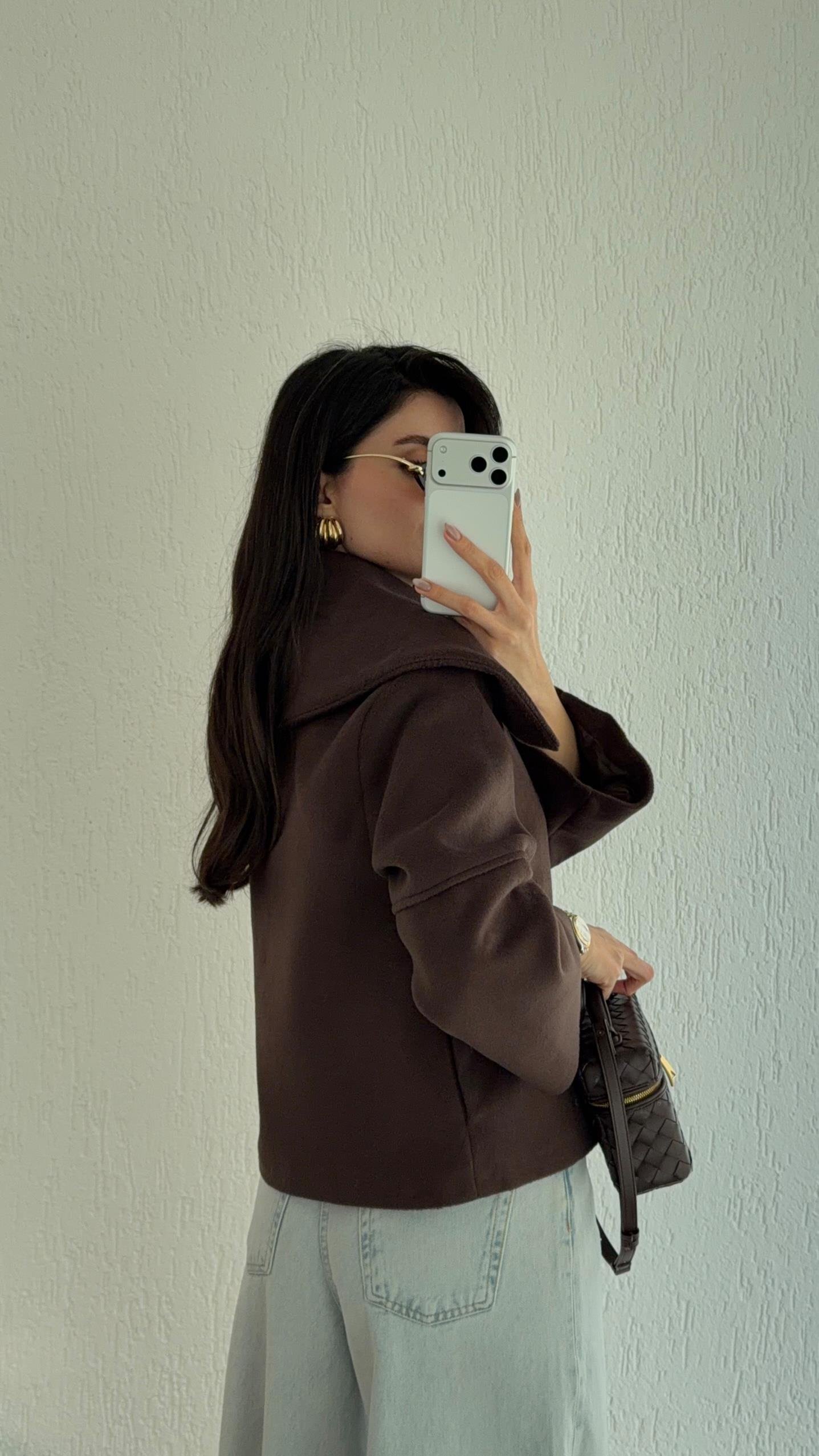 Kahverengi Kısa Kaşe Ceket