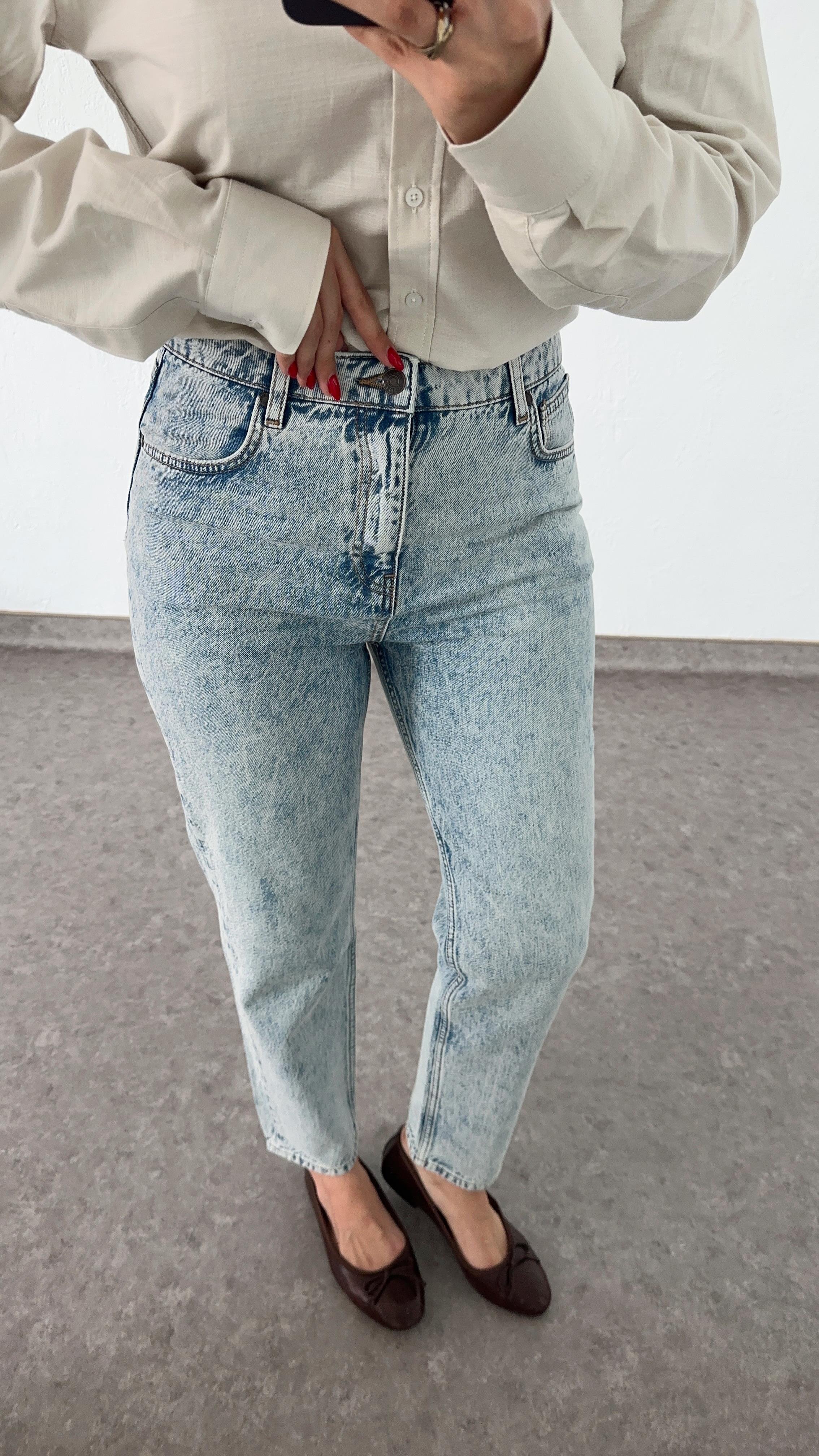 Kar Yıkamalı Momfit Jean