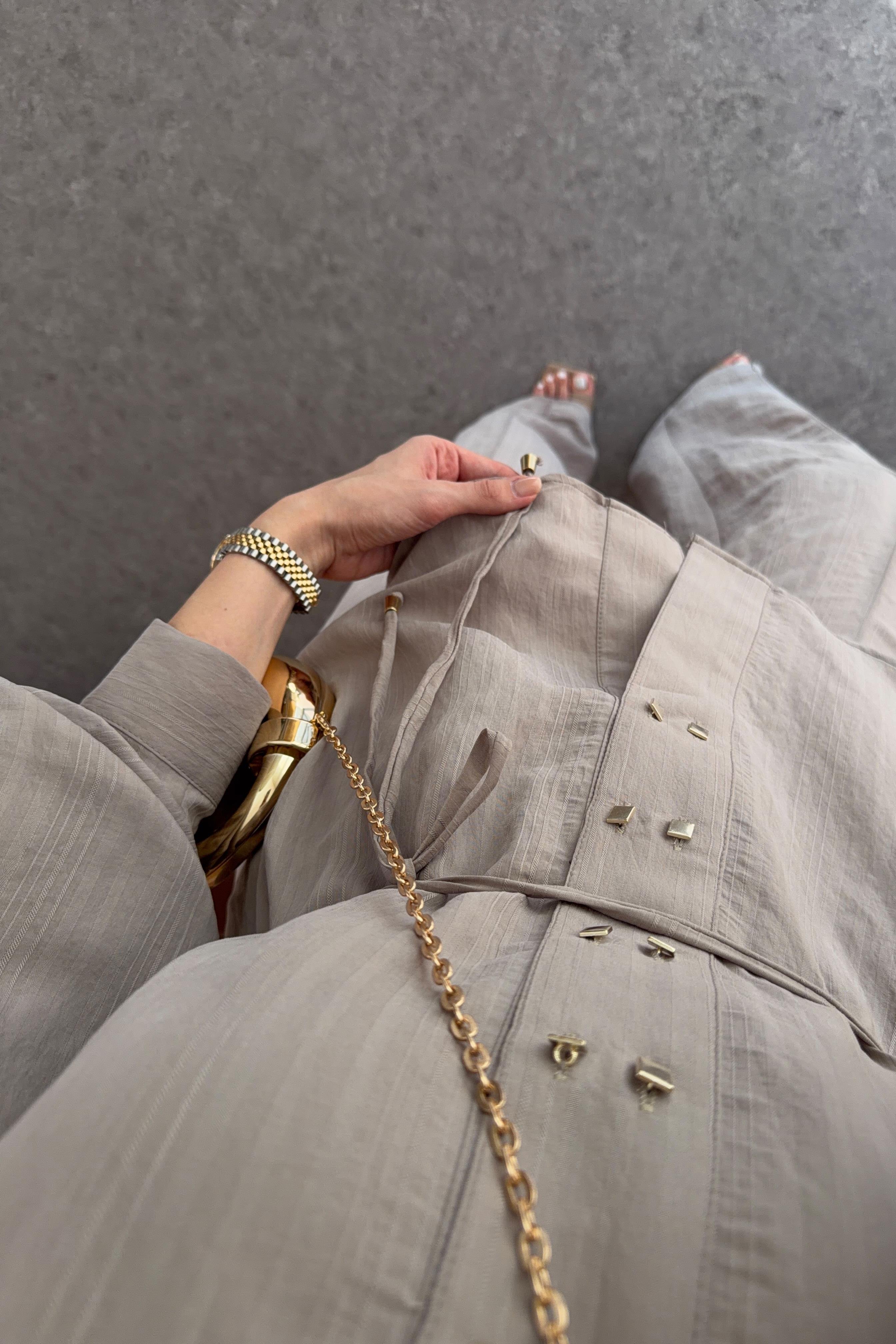 Kare Gold Düğmeli Vizon Takım