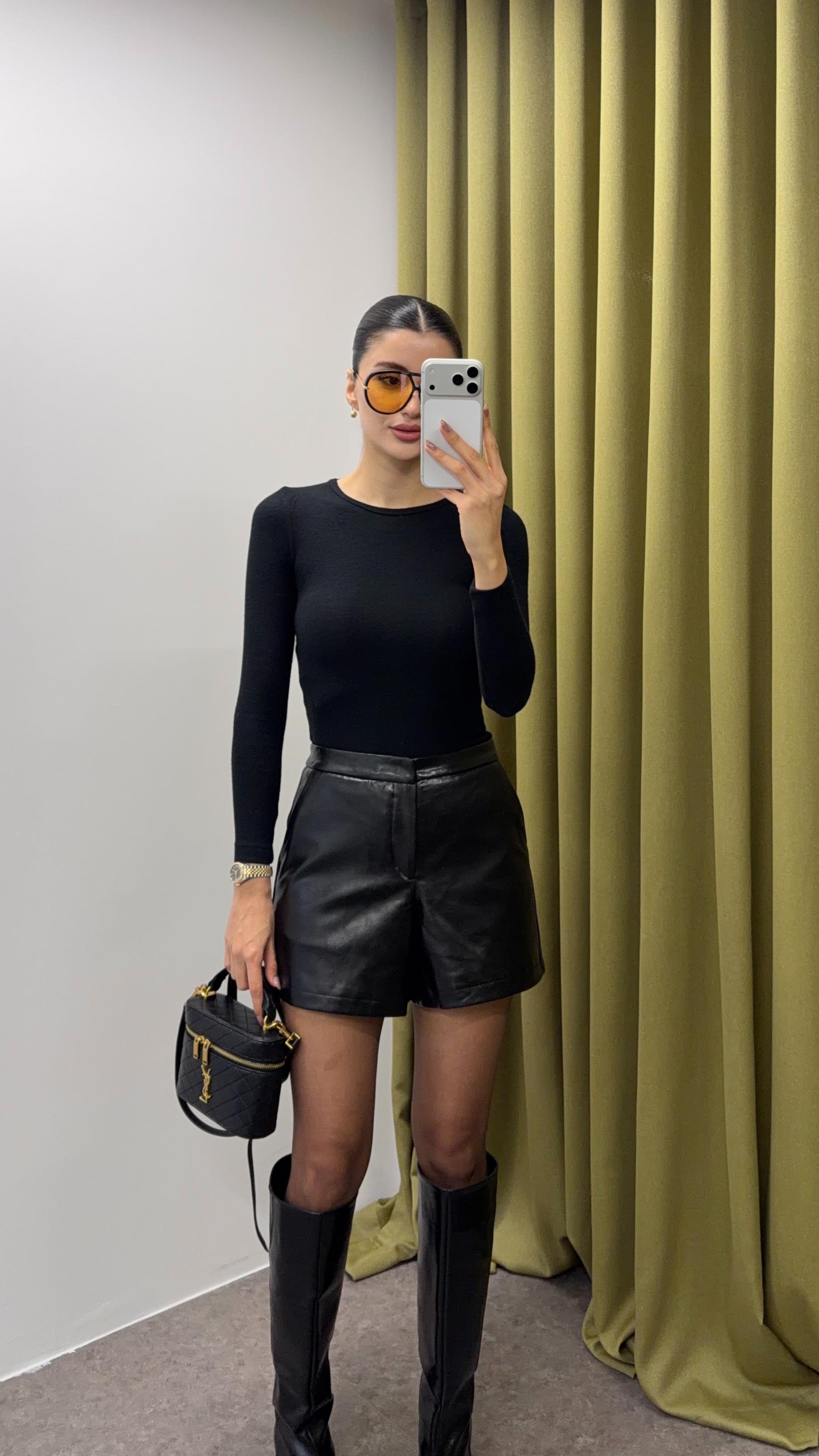 Kaşmir Dokulu Siyah Basic Bluz