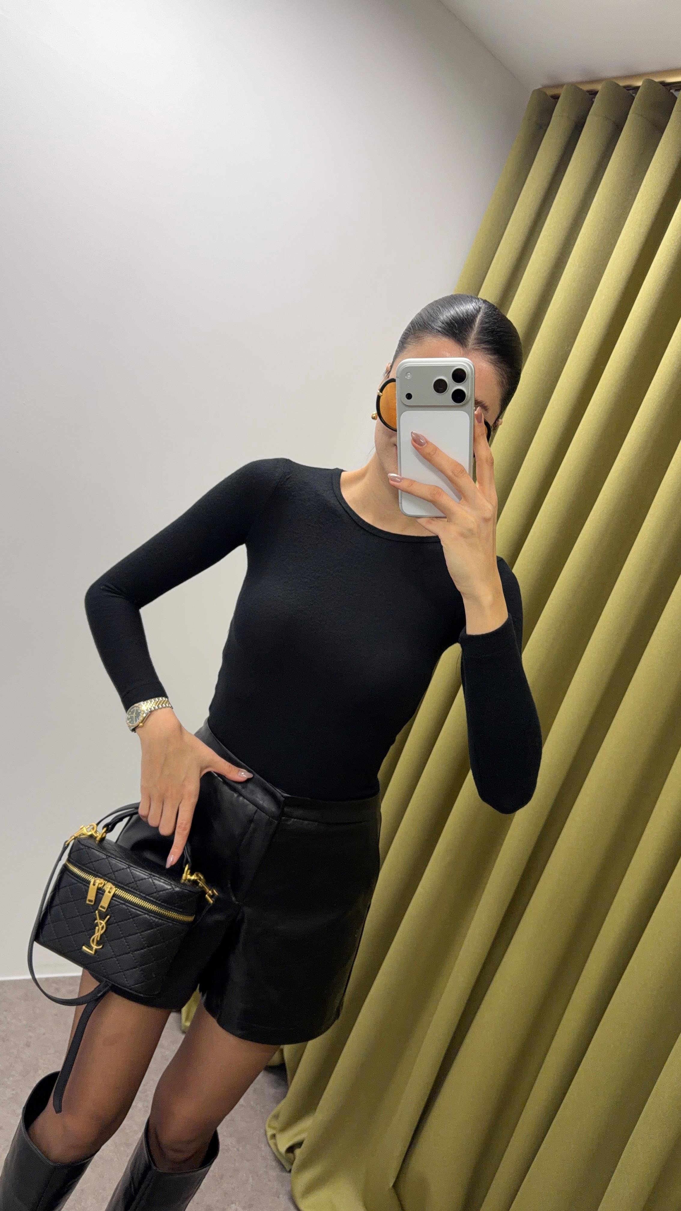 Kaşmir Dokulu Siyah Basic Bluz