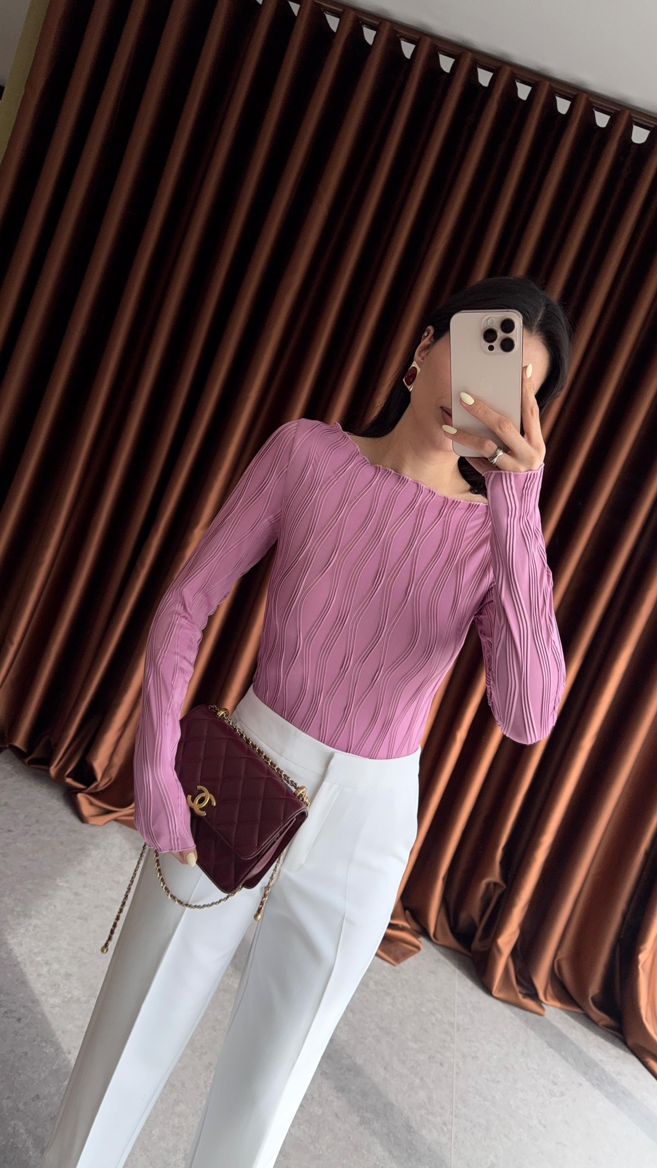 Kayık Yaka Desenli Soft Pembe Bluz