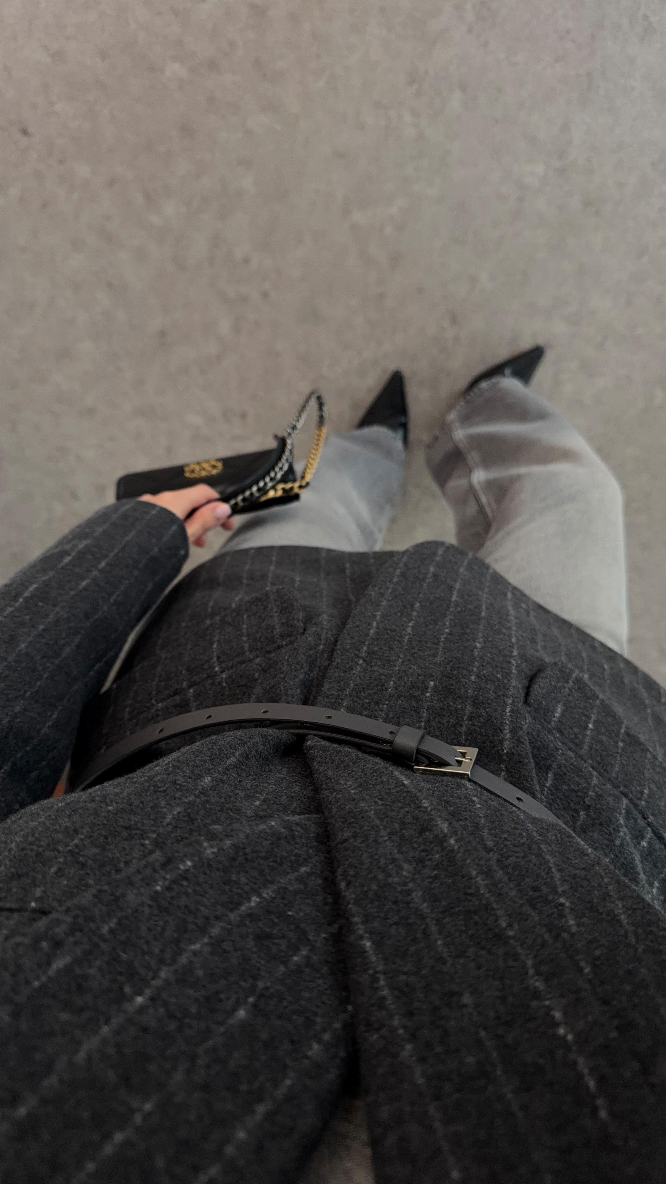 Kemerli Çizgili Kaşe Blazer