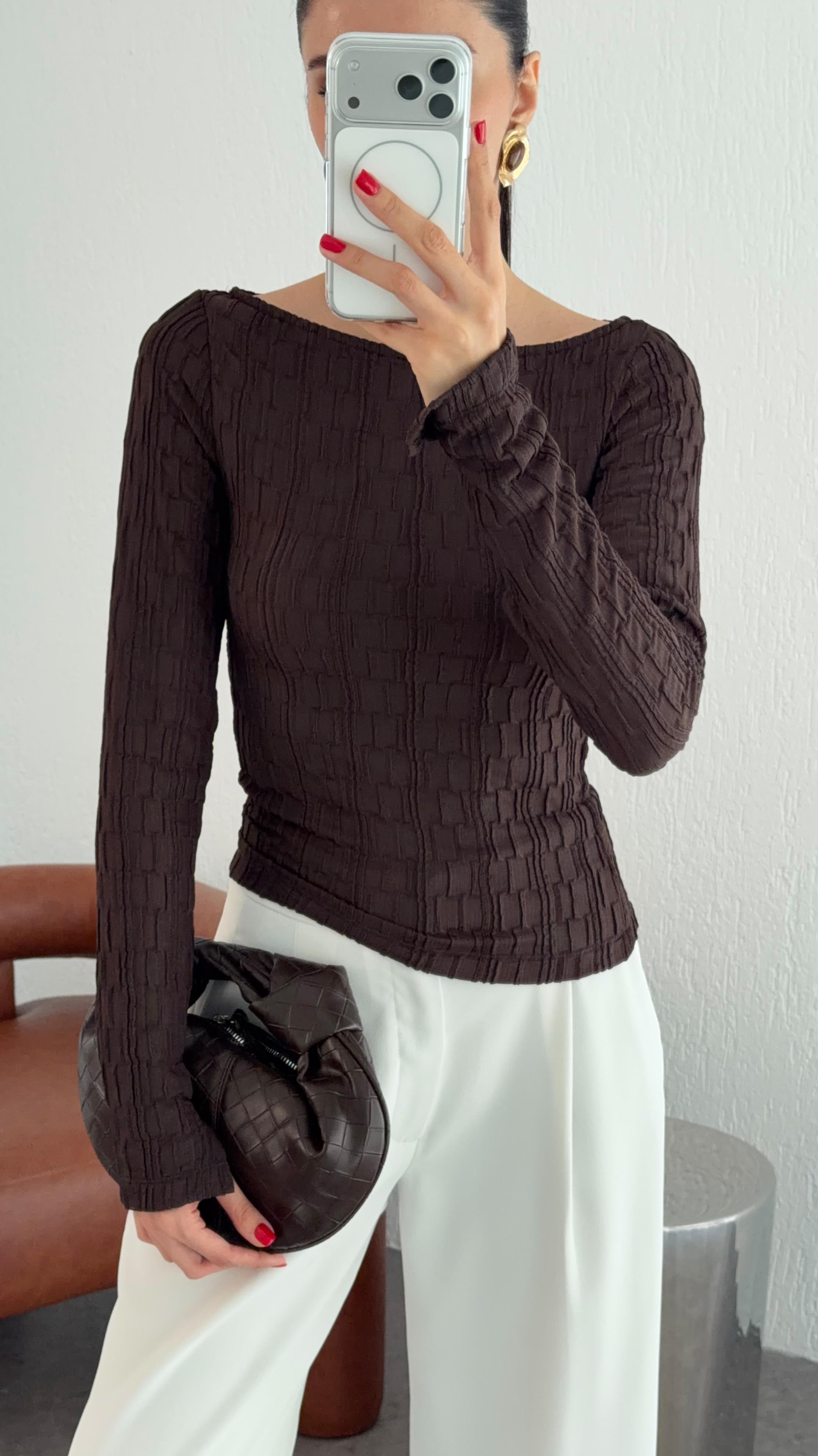 Kendinden Desenli Kahve Bluz