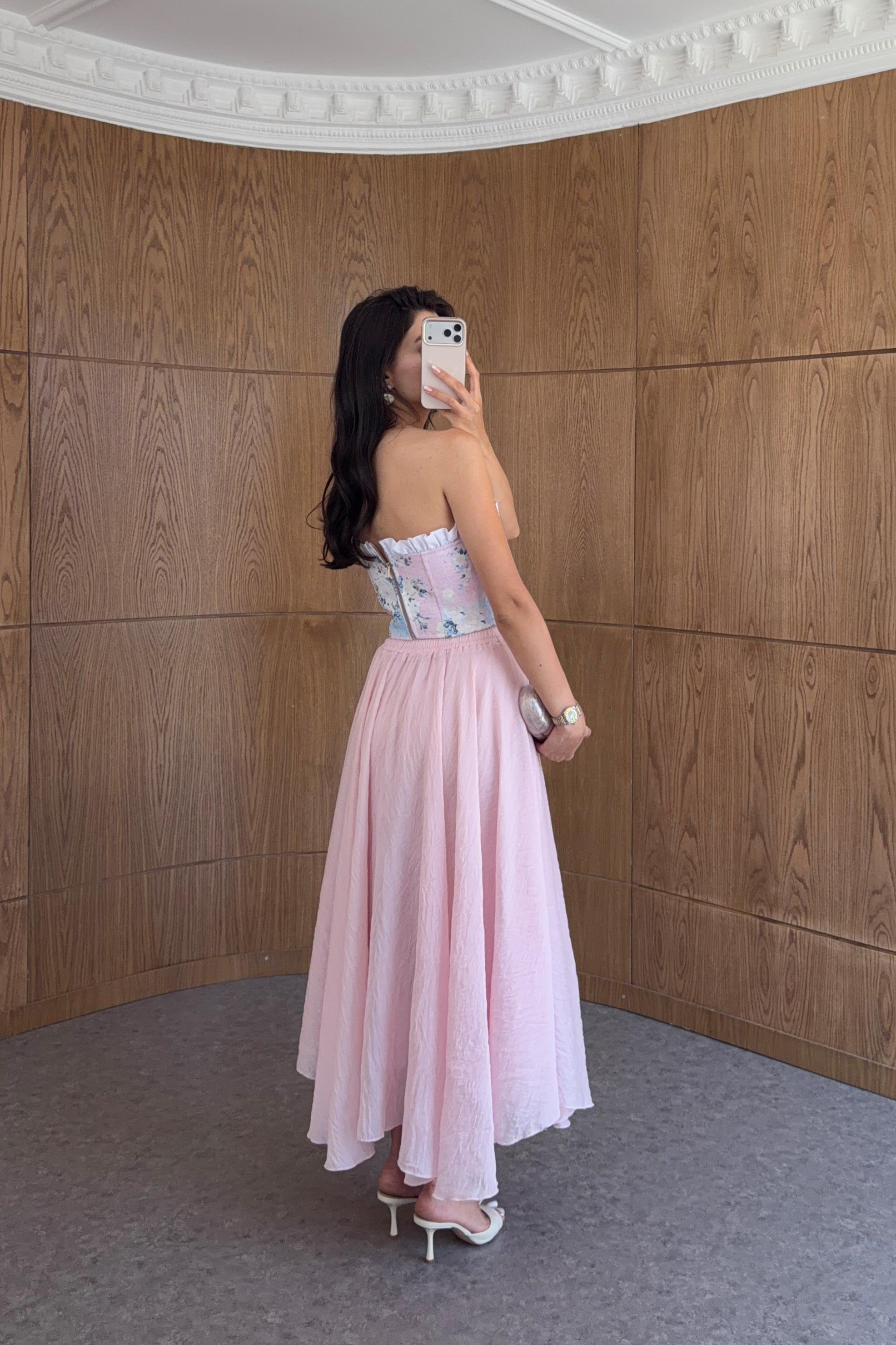 Kırışık Kumaşlı Asimetrik Pembe Etek